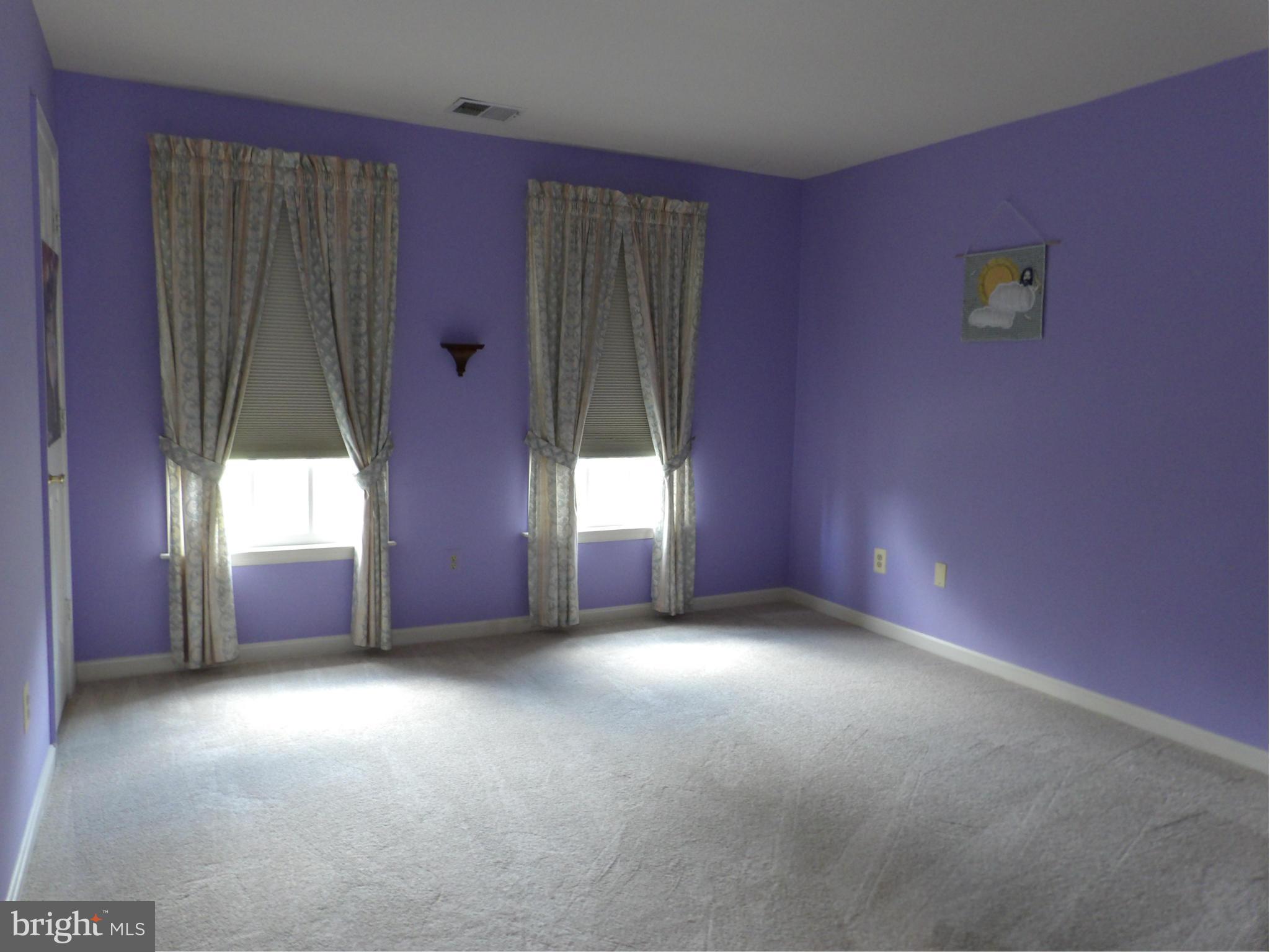 CAMBERLEY EAST - Residential