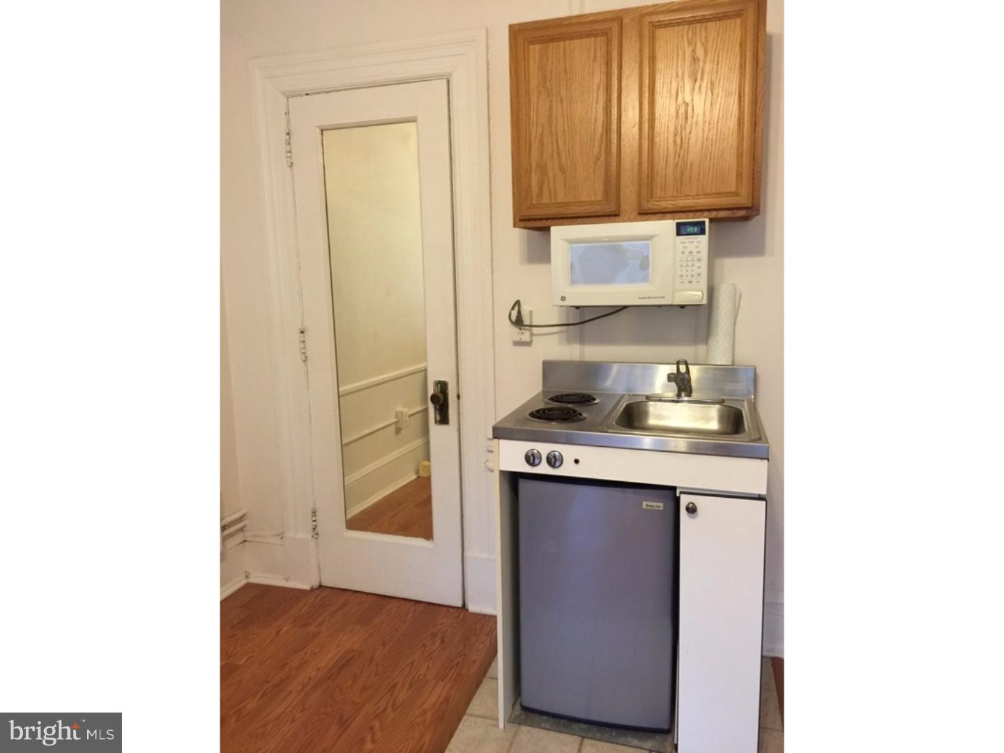 AVENUE OF THE ARTS - Residential Lease