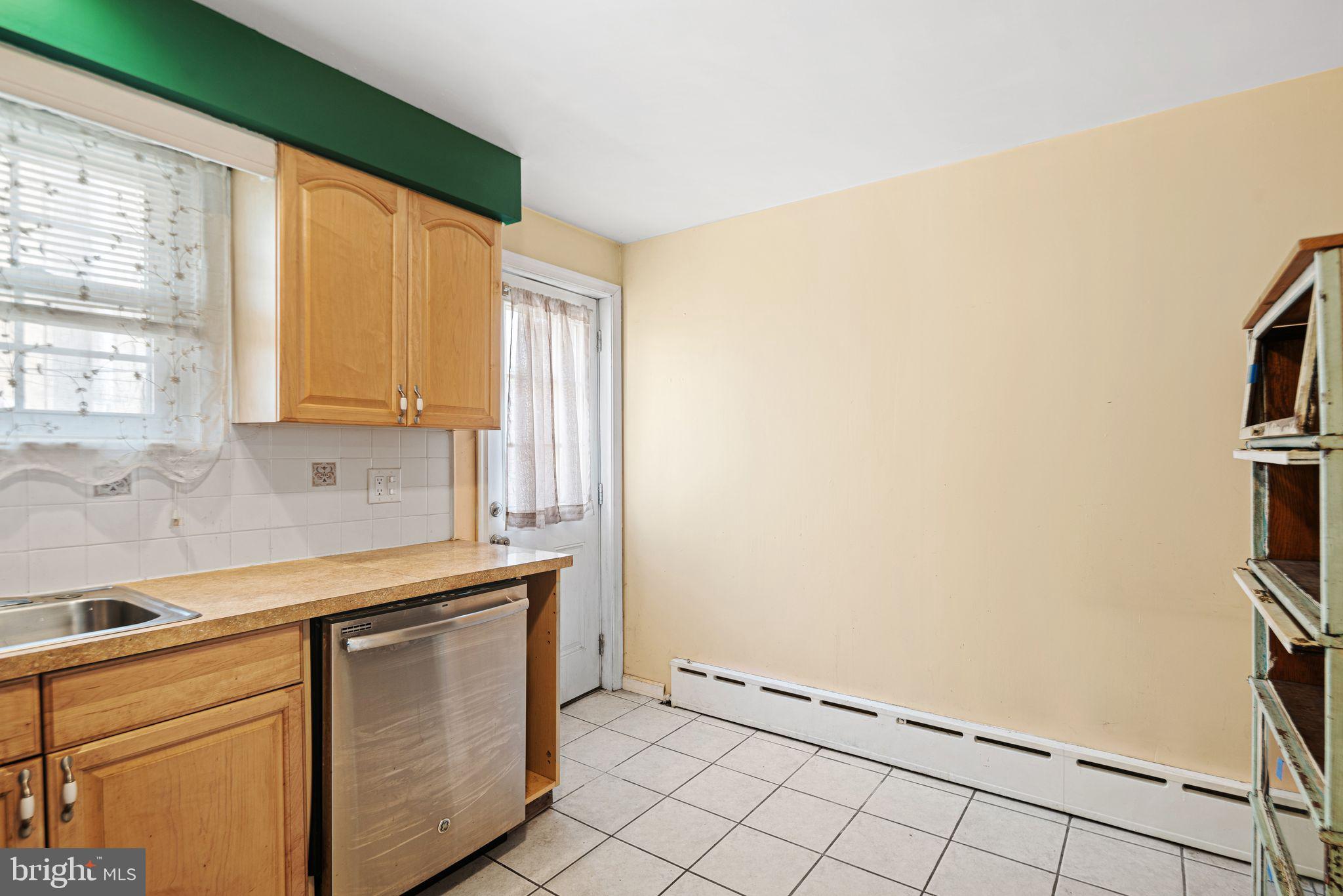 PASSYUNK SQUARE - Residential