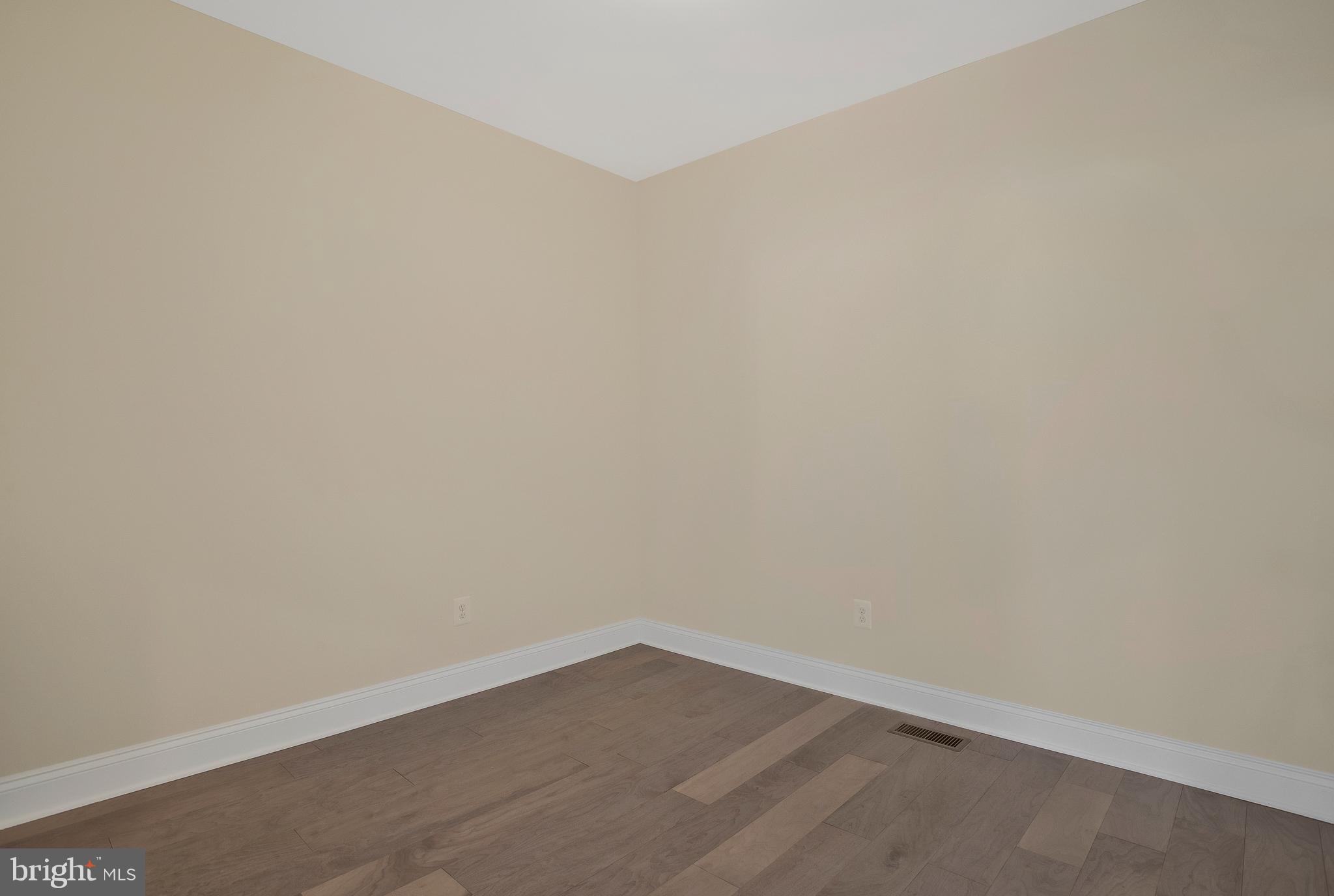 HARWOOD PARK - Residential