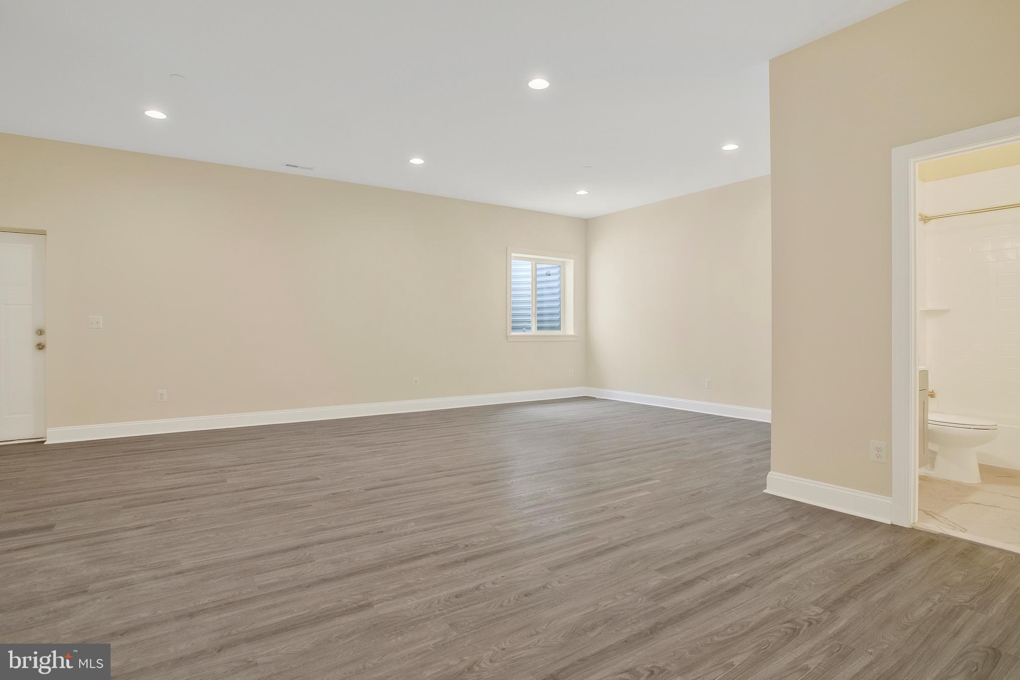 HARWOOD PARK - Residential