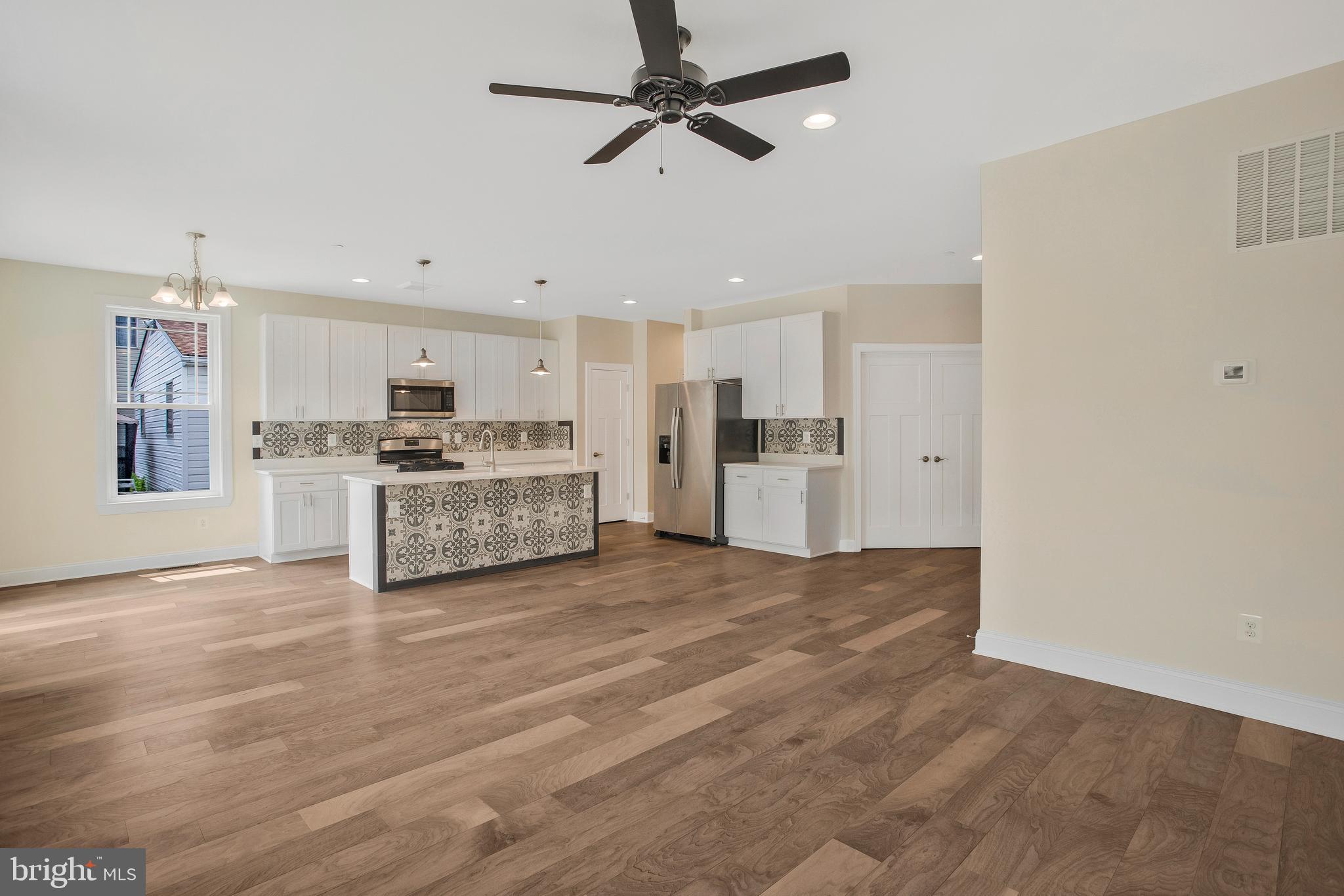 HARWOOD PARK - Residential