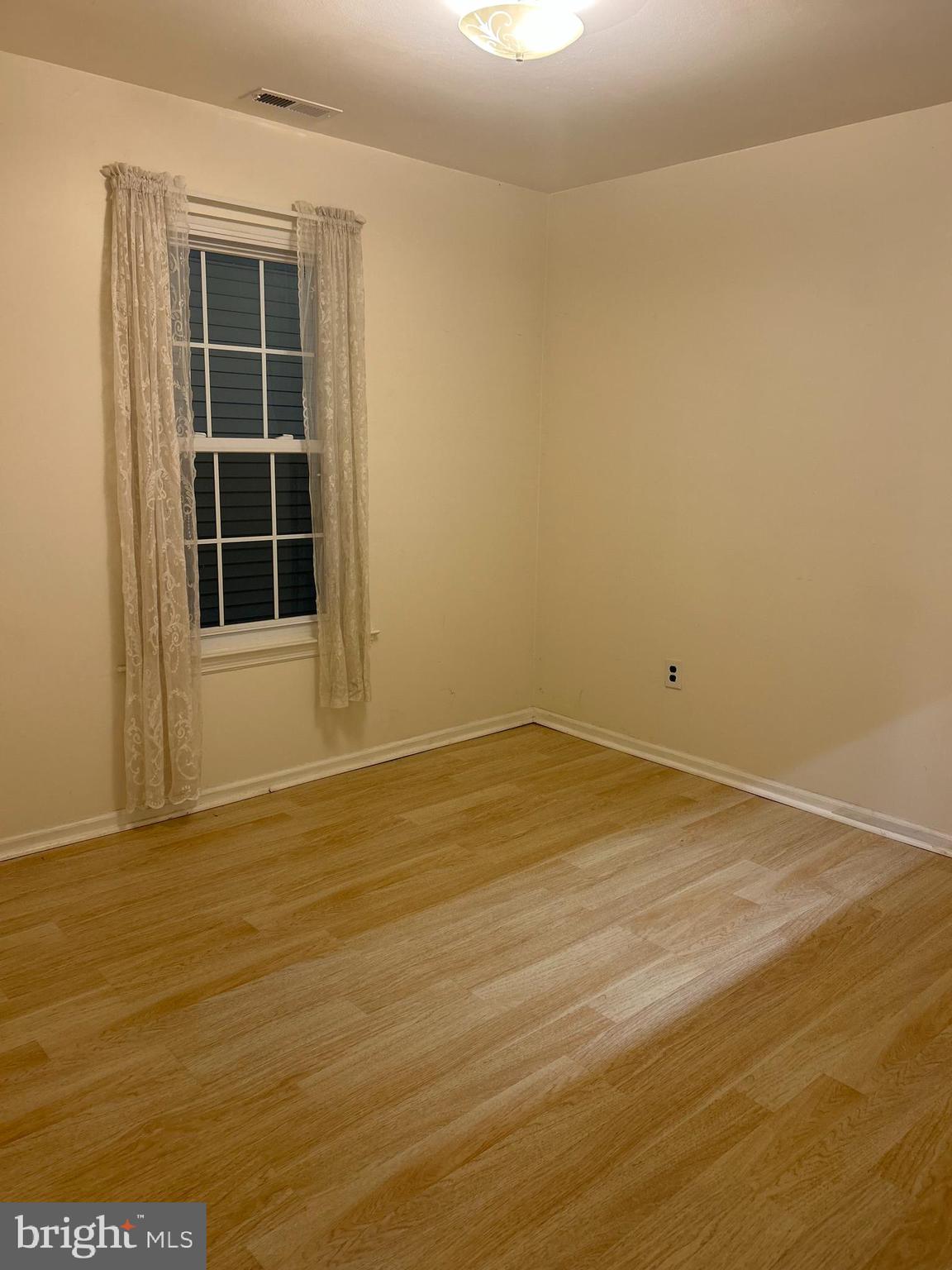 ASHTON CONDO - Residential