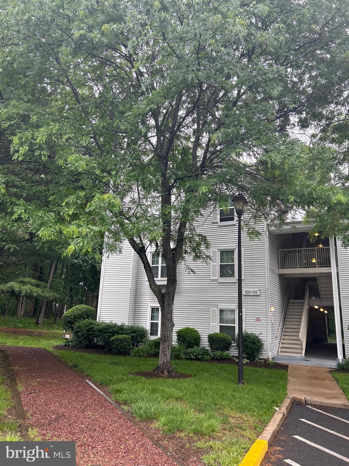 ASHTON CONDO - Residential