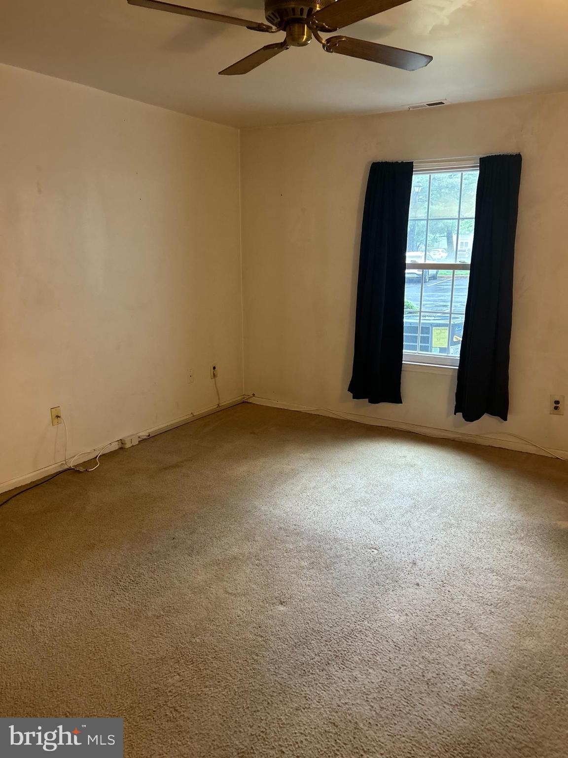 ASHTON CONDO - Residential