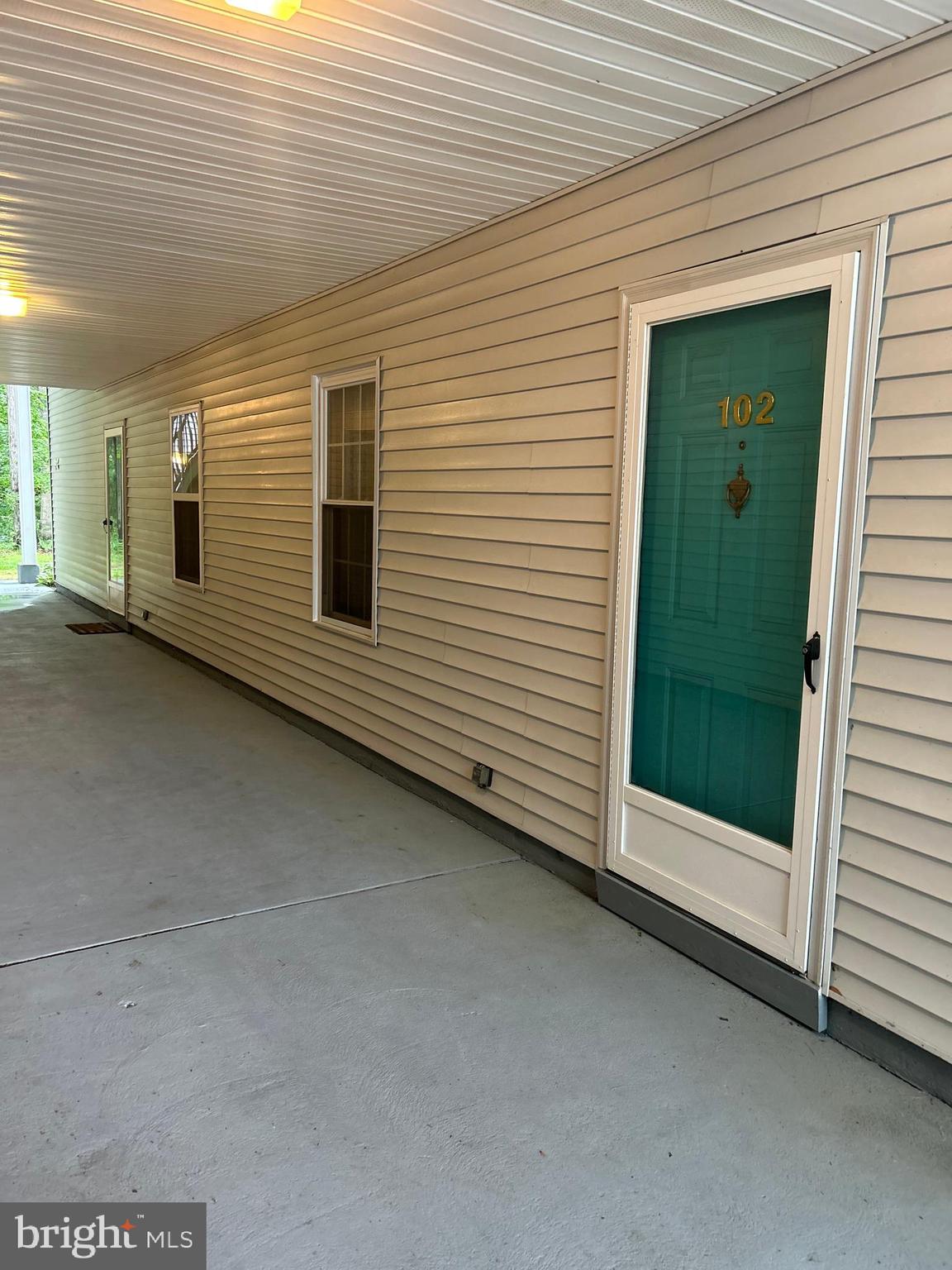 ASHTON CONDO - Residential