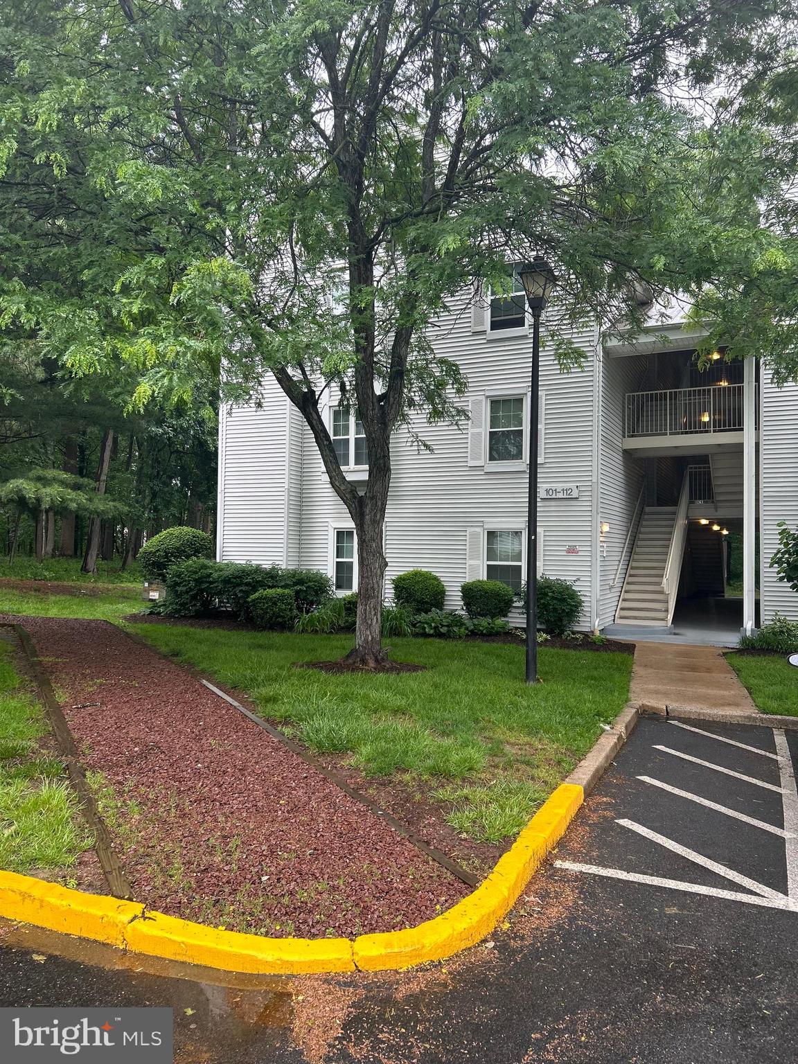 ASHTON CONDO - Residential