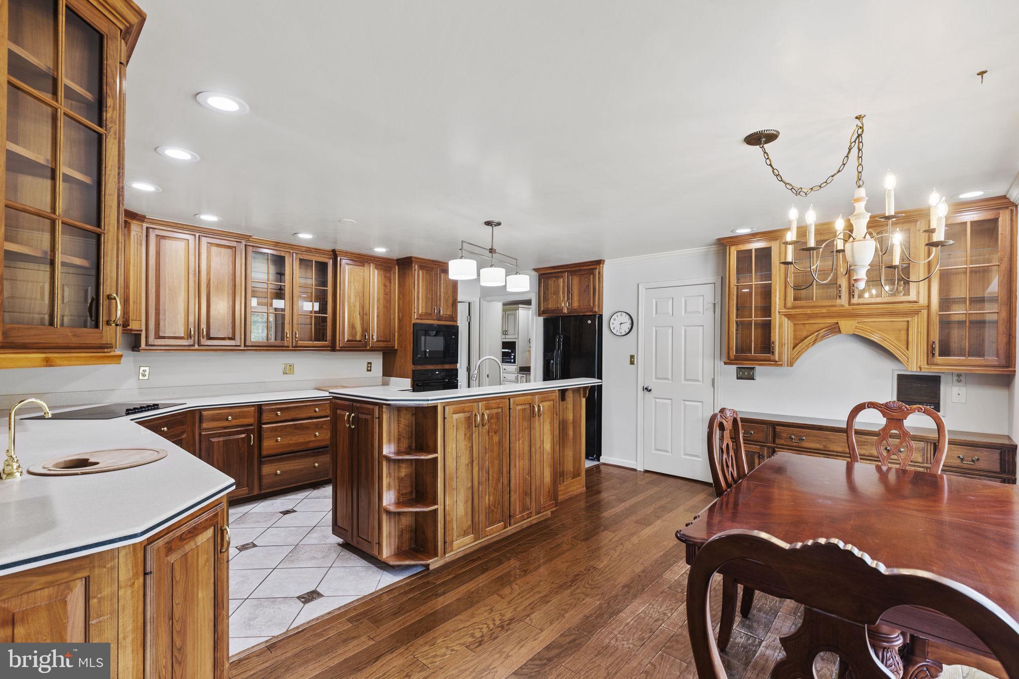 29956 POINT LOOKOUT