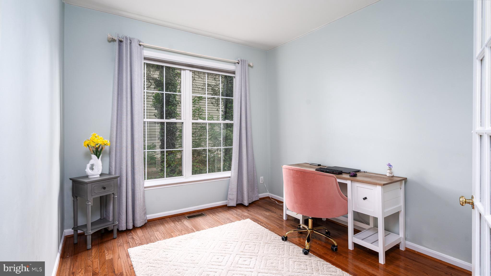 SOUTH RIDING - Residential