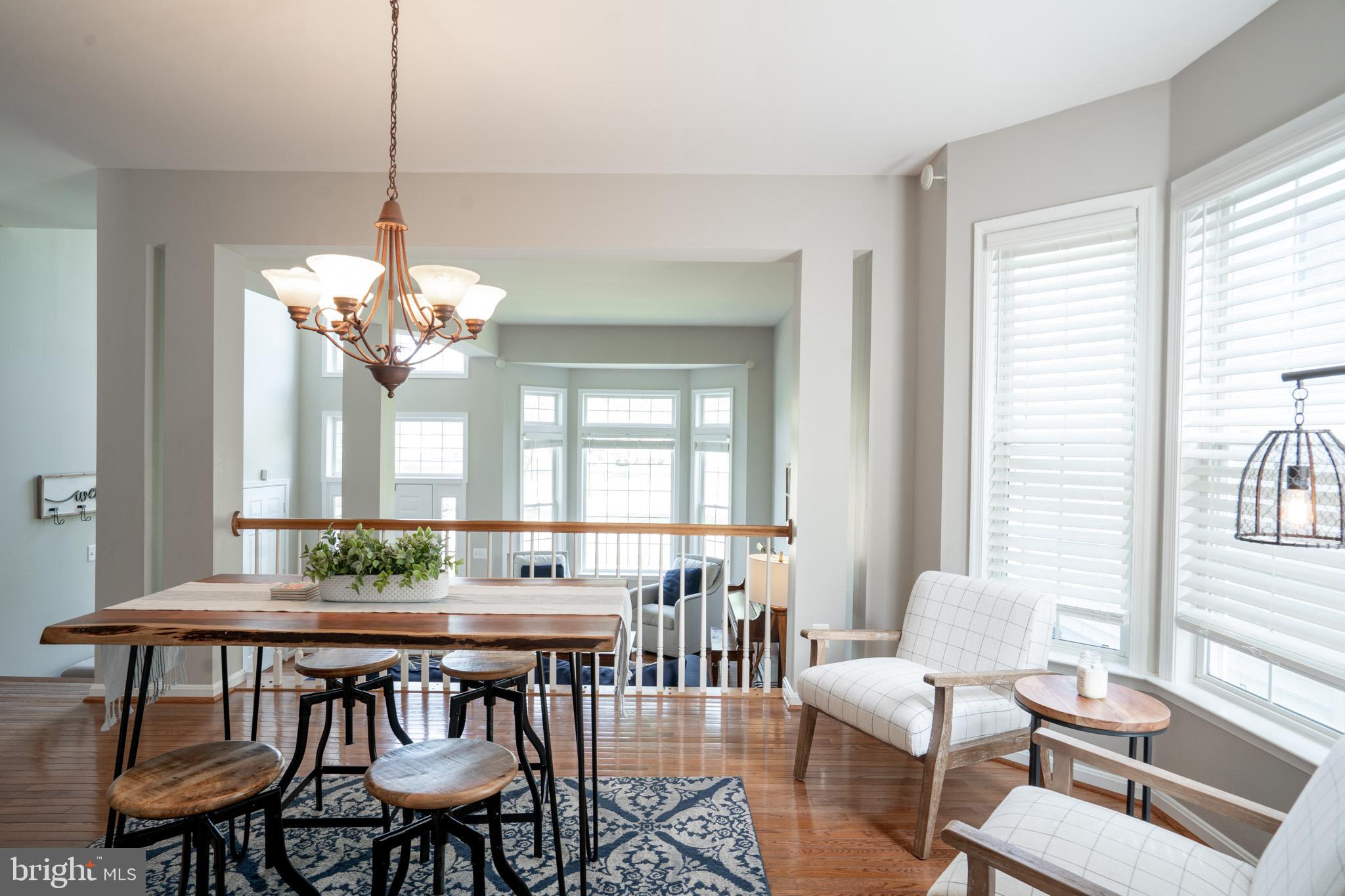 SOUTH RIDING - Residential