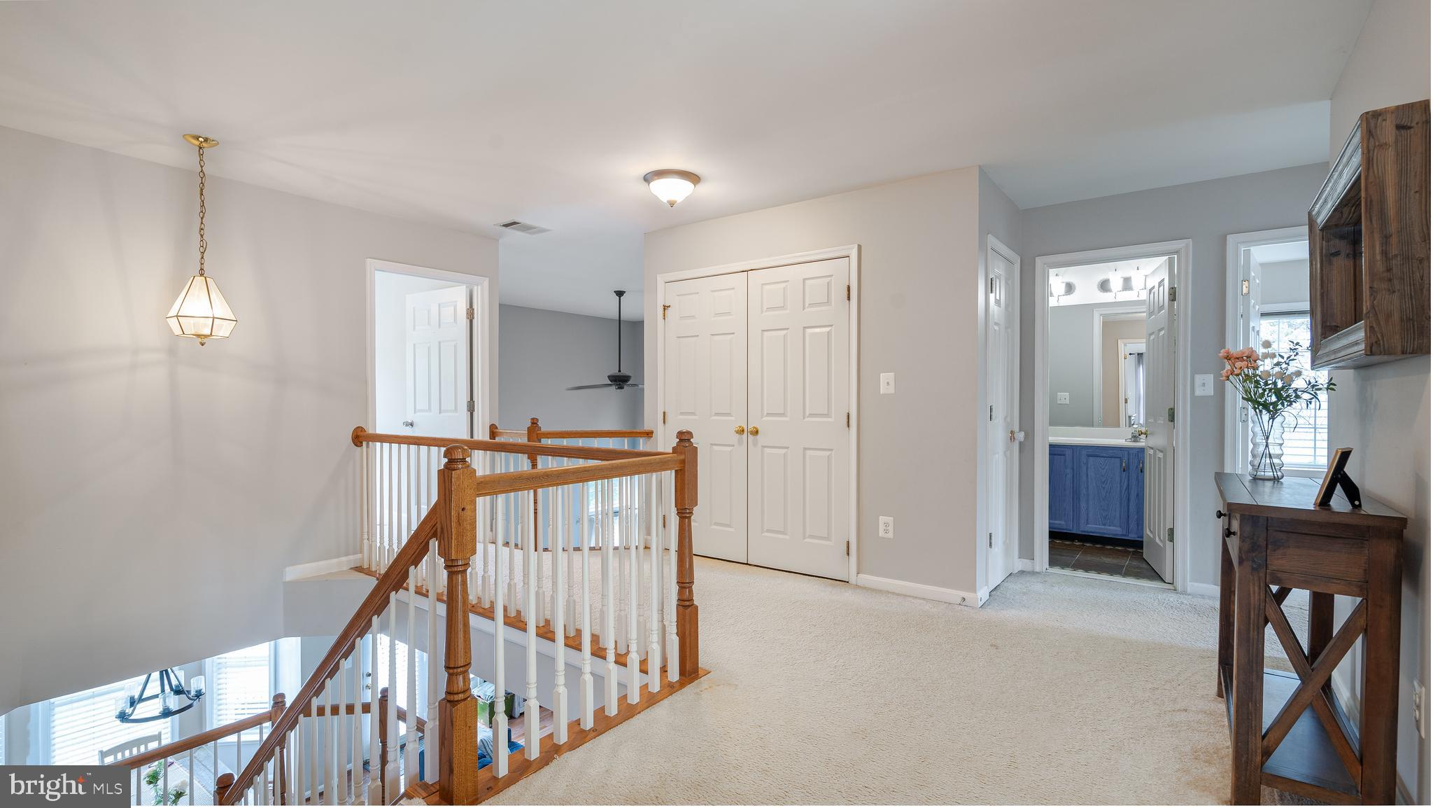 SOUTH RIDING - Residential