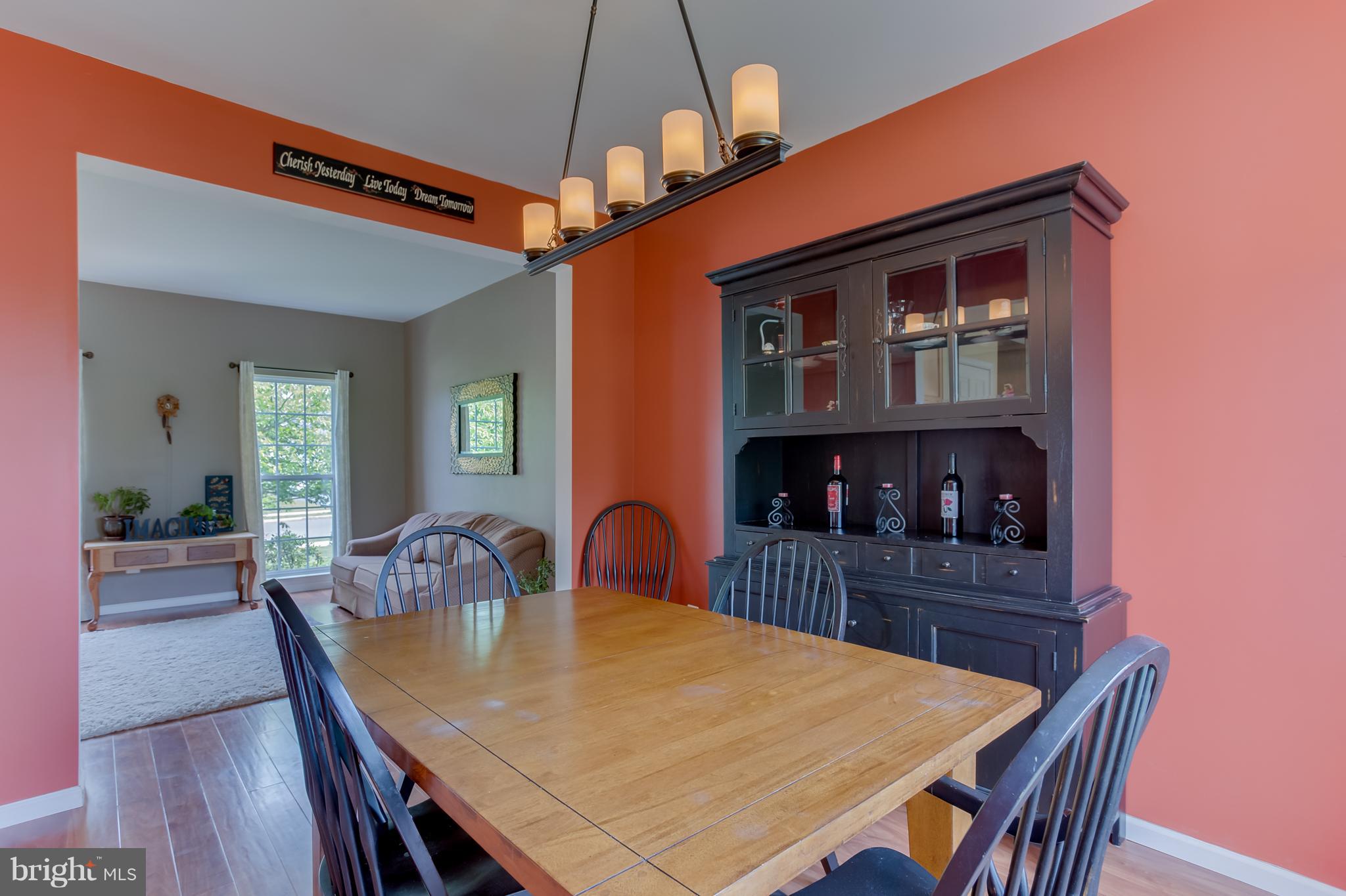 RIVERTON - Residential