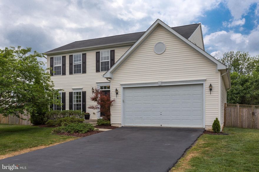 4BR/2.5BA - FINISHED TO THE FULLEST! Here's everything on your list and more: upgraded master suite, fully-fenced back yard backing to woods, home theater in finished basement with wet bar, 2-car garage, huge closets, Nest Thermostat, on a cul-de-sac! This PERFECT home has nearly 2900 finished sqft with potential for more! Explore the neighborhood trails while enjoying convenience to everything!