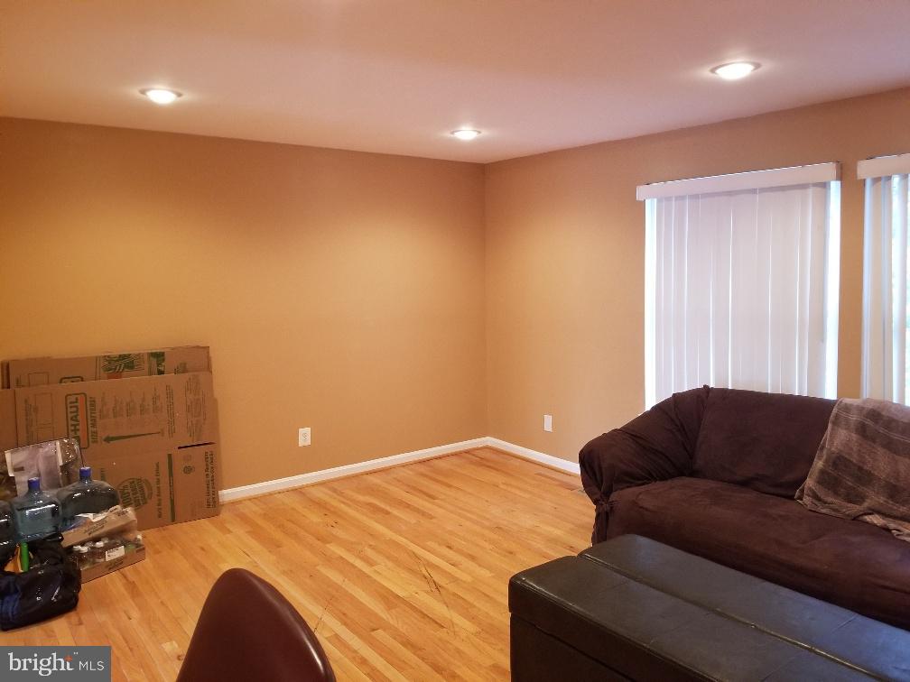 PRINCE PLACE - Residential