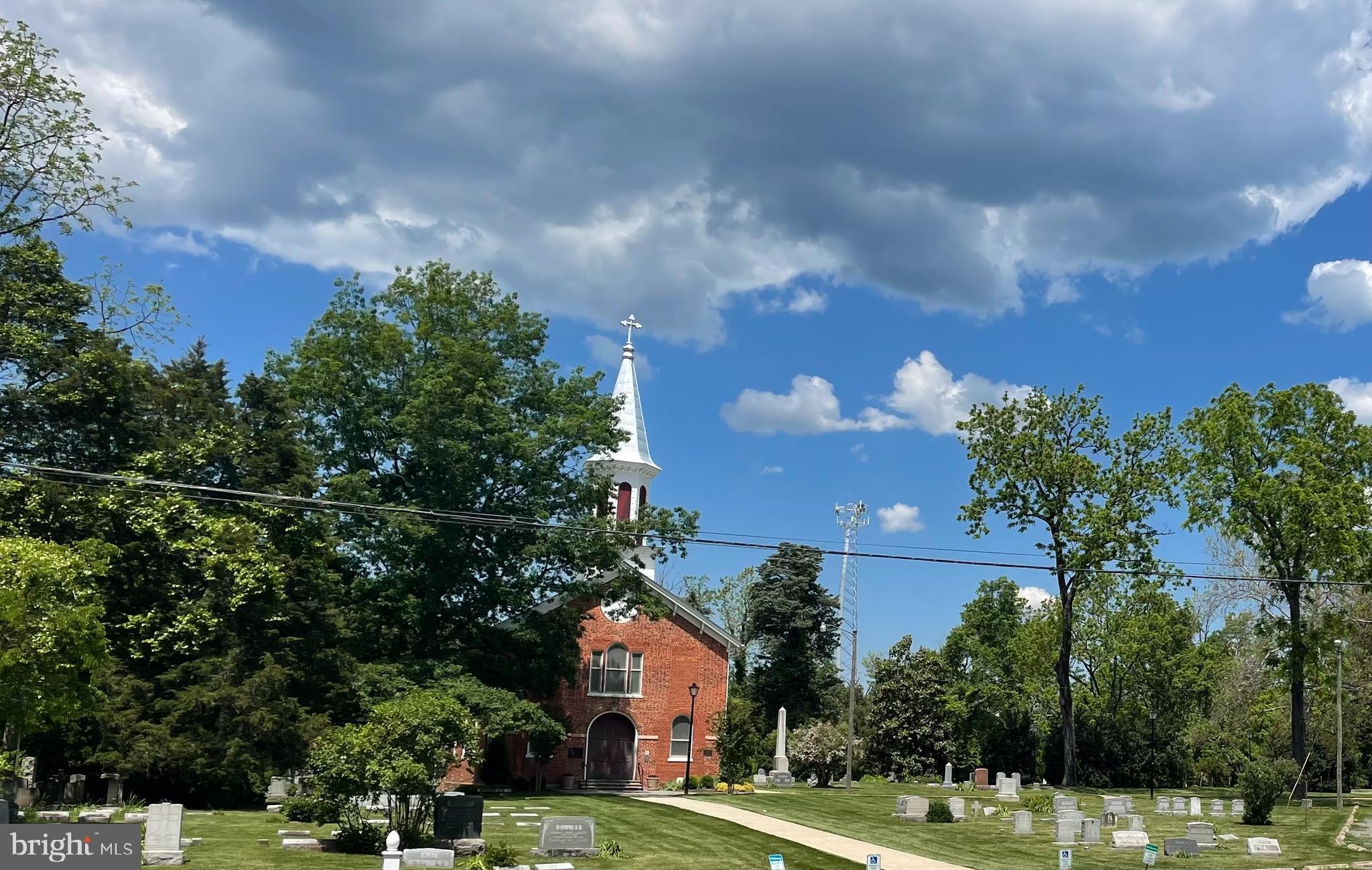 EIGHTEENTH CENTURY HAYMARKET - Residential