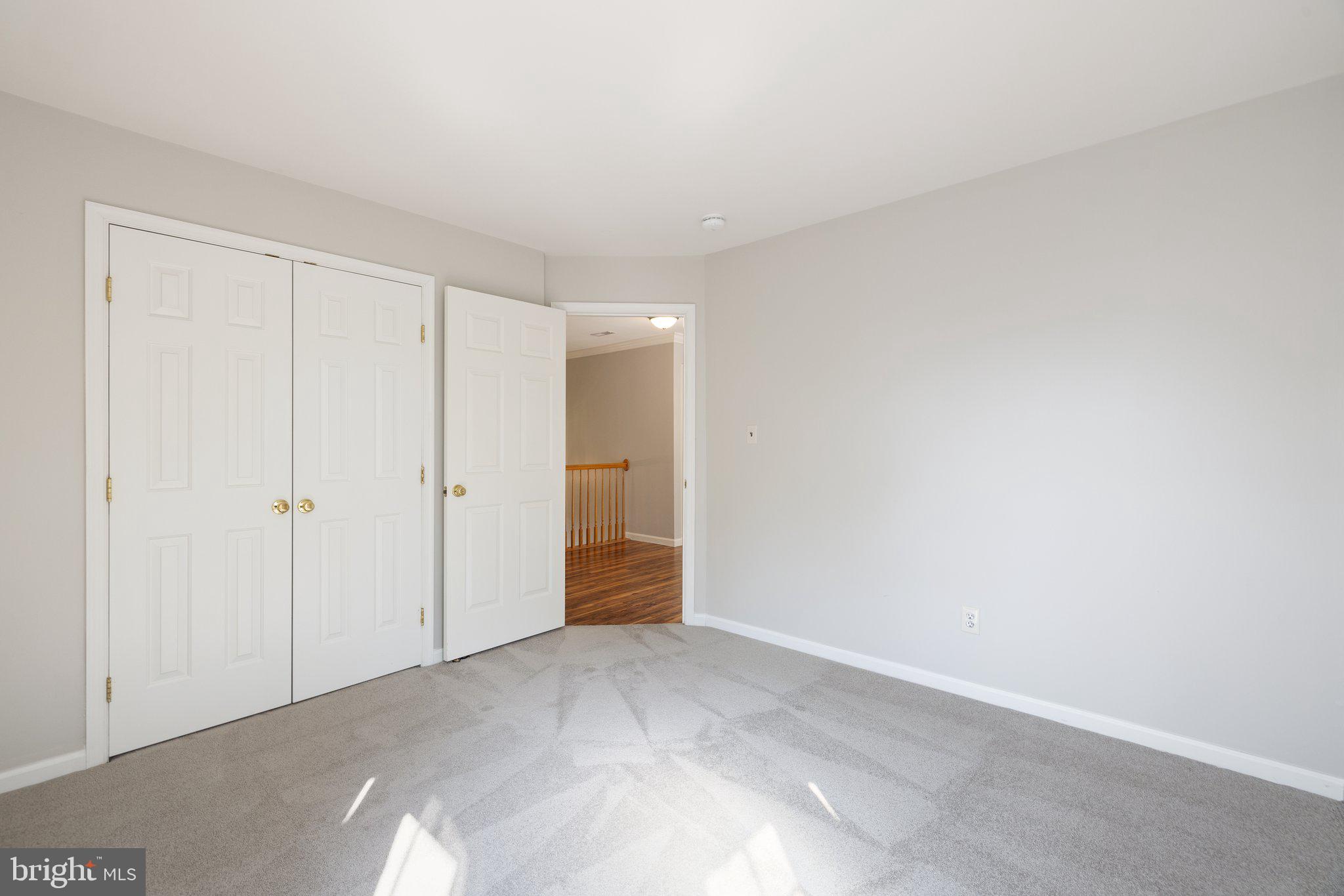 EIGHTEENTH CENTURY HAYMARKET - Residential