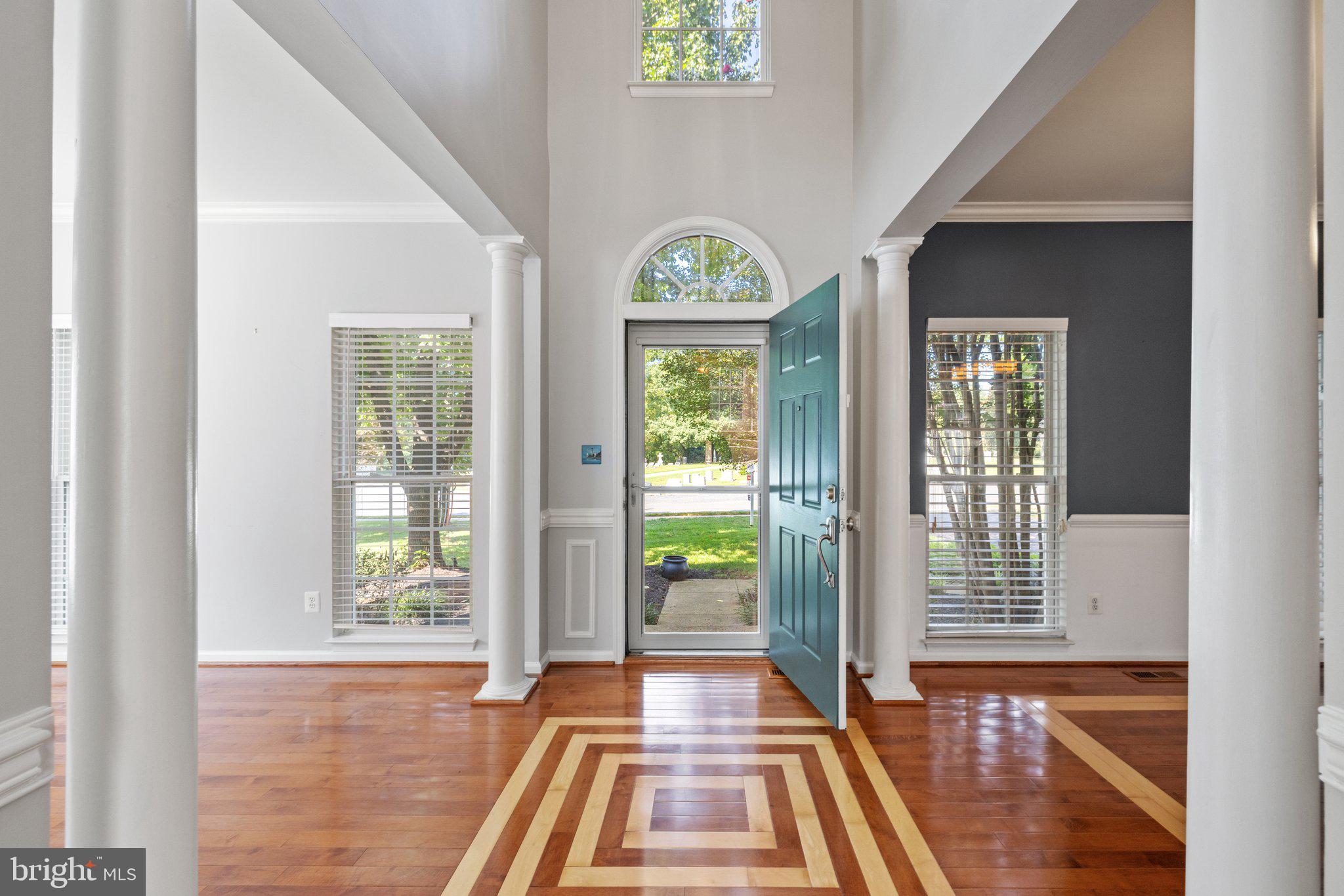 EIGHTEENTH CENTURY HAYMARKET - Residential