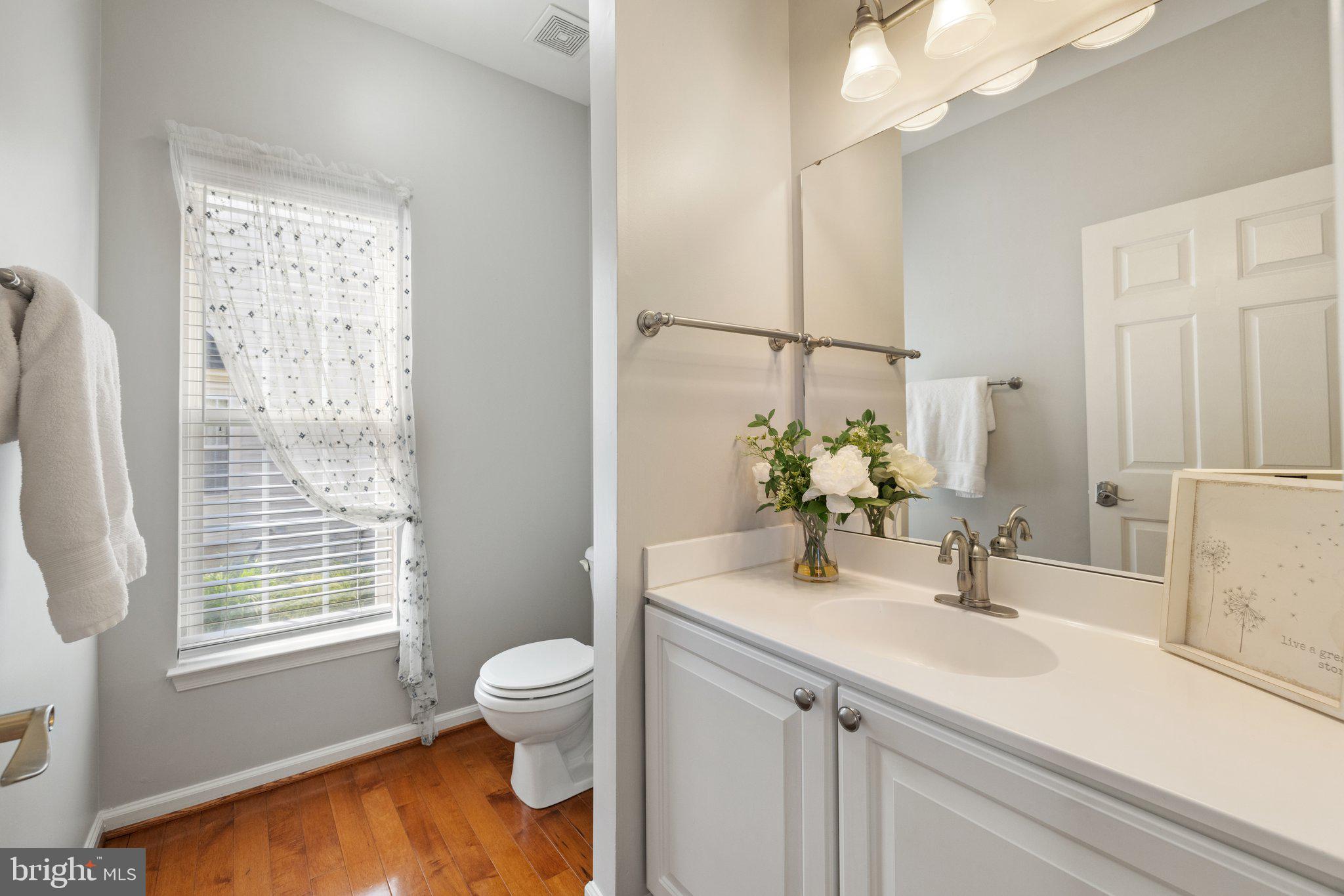 EIGHTEENTH CENTURY HAYMARKET - Residential