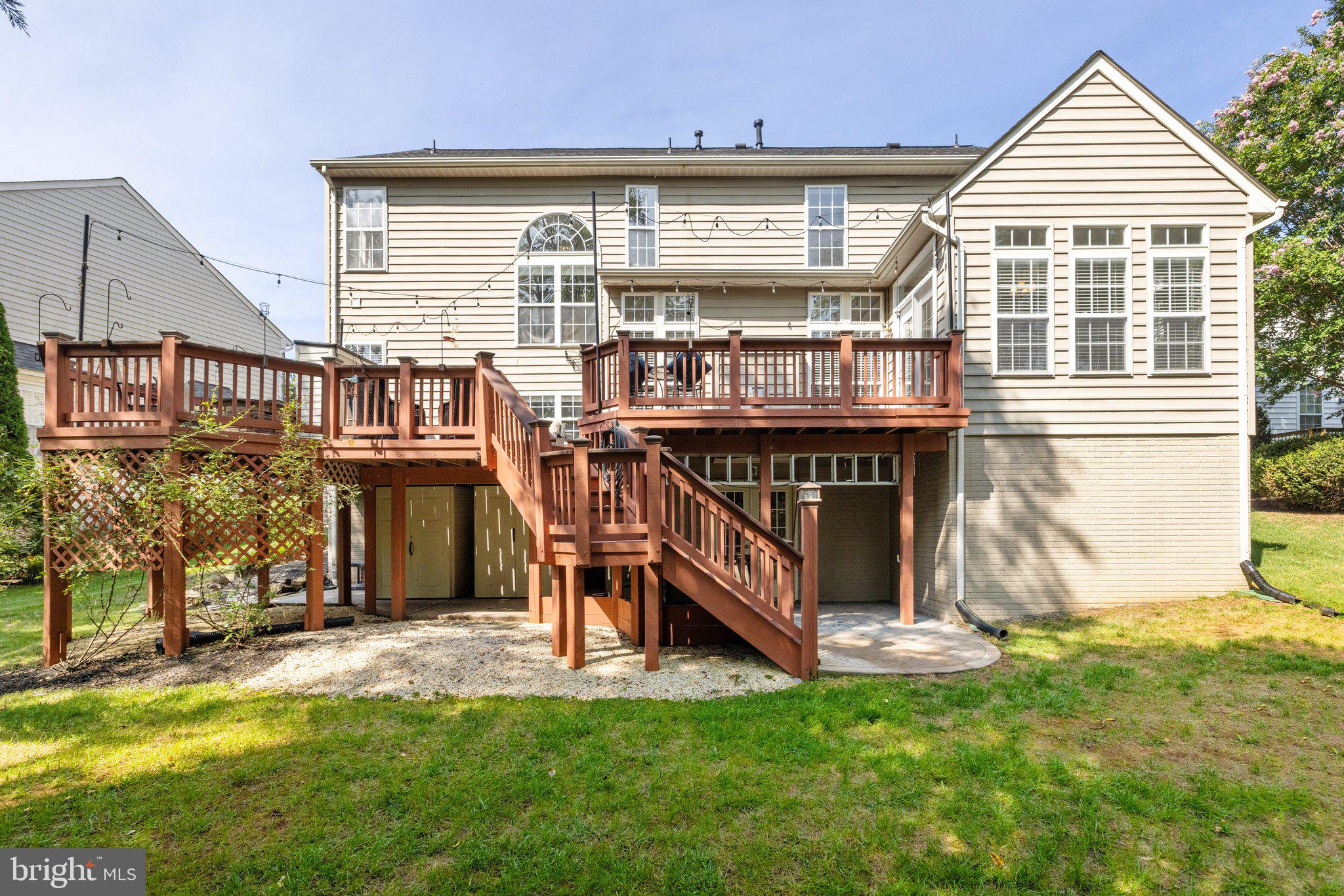 EIGHTEENTH CENTURY HAYMARKET - Residential