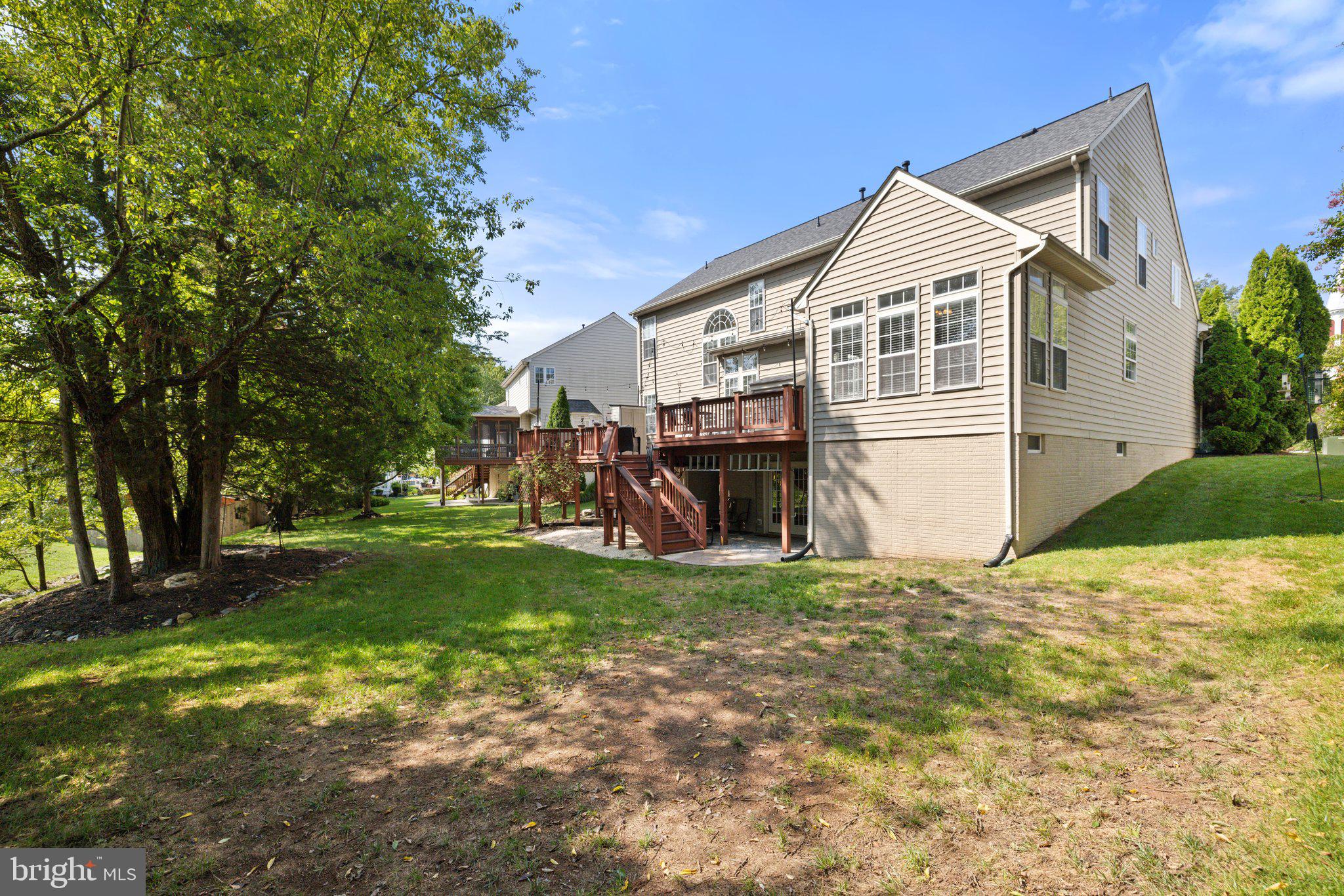 EIGHTEENTH CENTURY HAYMARKET - Residential