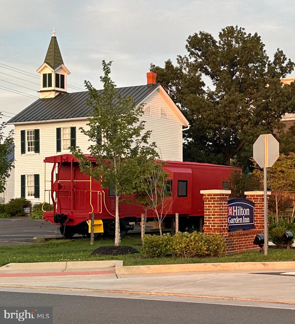 EIGHTEENTH CENTURY HAYMARKET - Residential