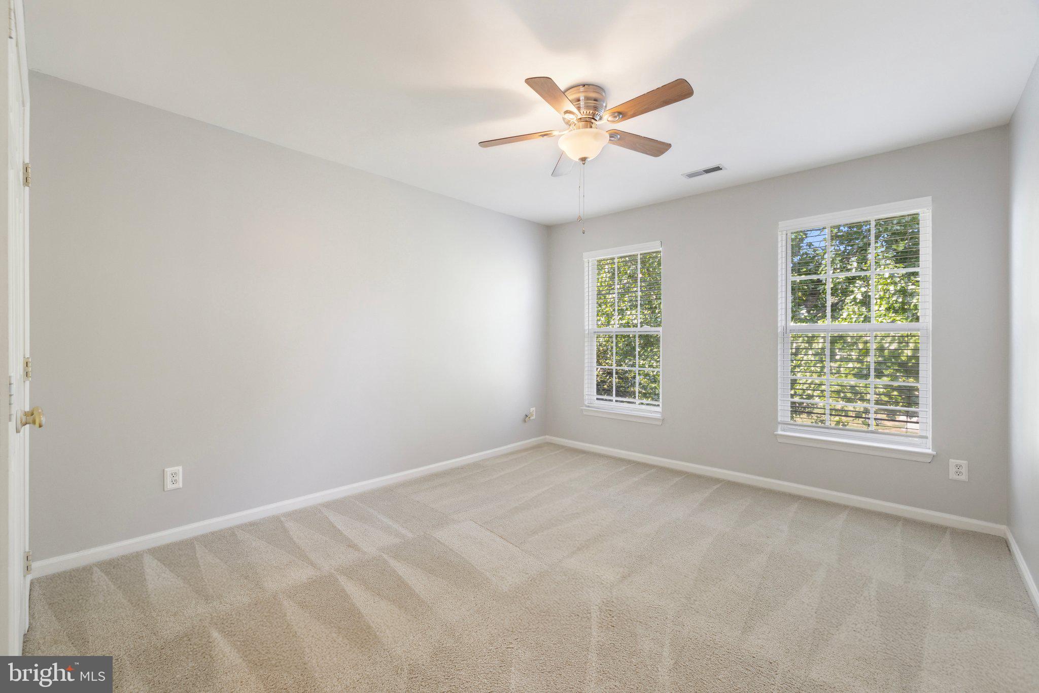 EIGHTEENTH CENTURY HAYMARKET - Residential