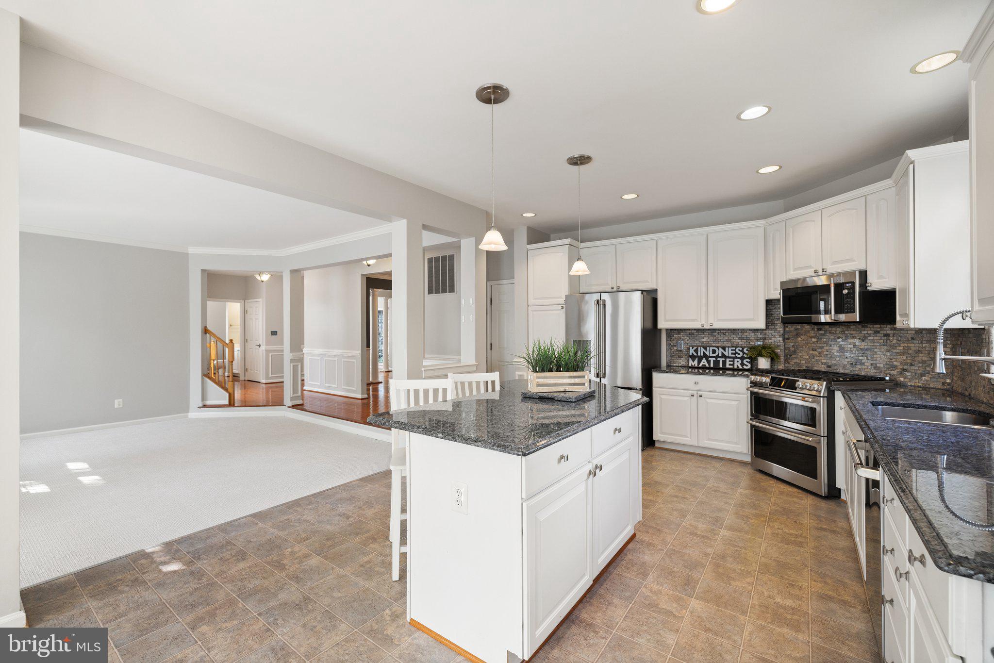 EIGHTEENTH CENTURY HAYMARKET - Residential