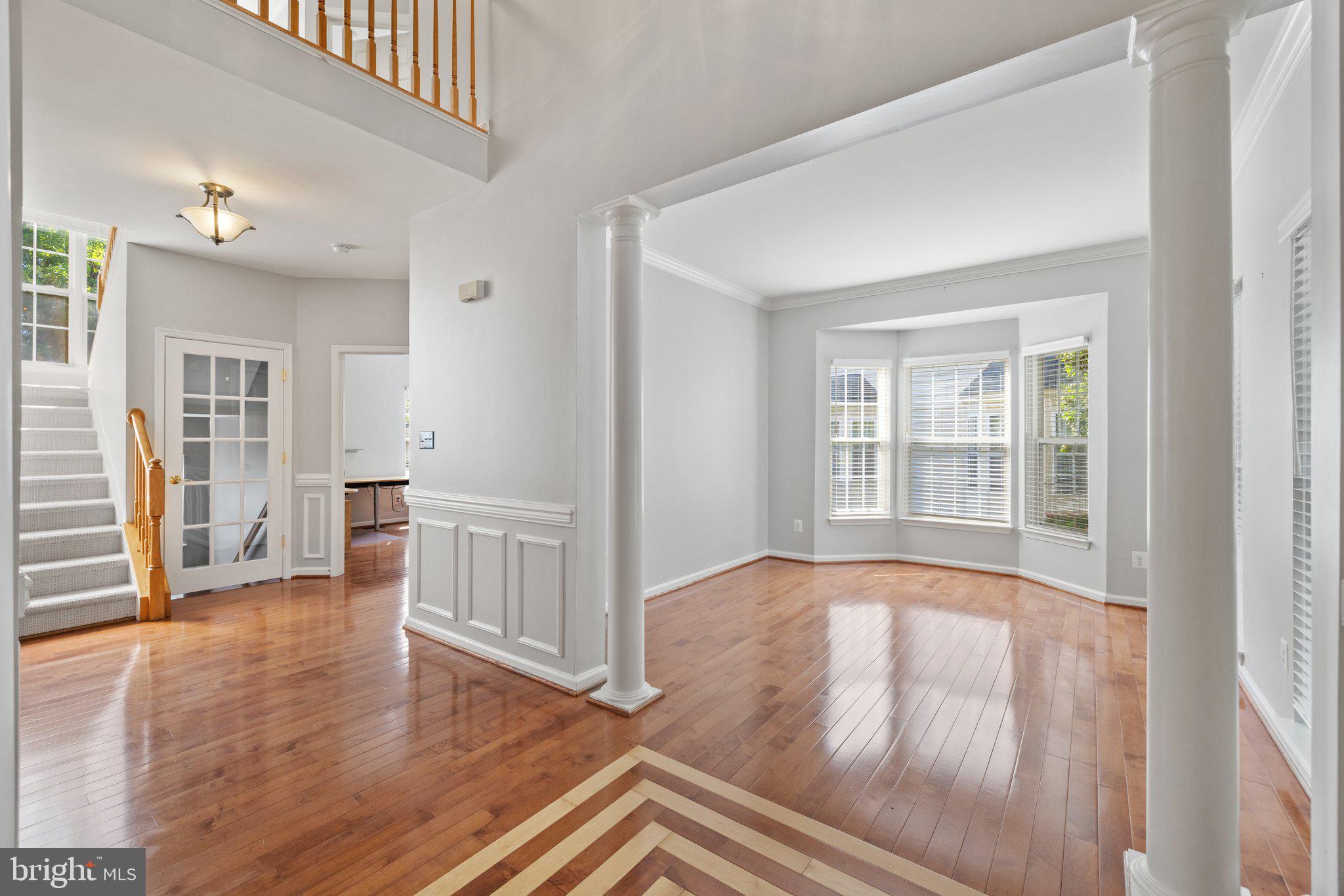 EIGHTEENTH CENTURY HAYMARKET - Residential