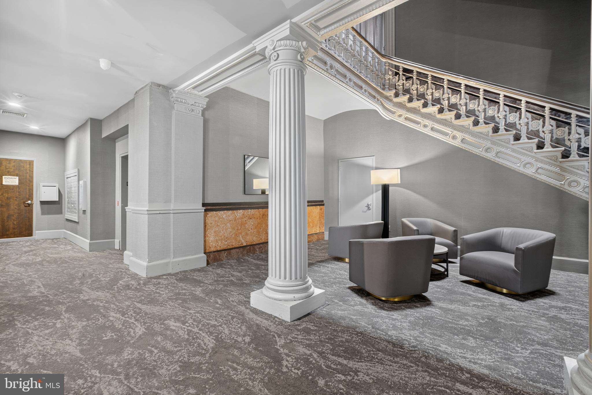 1001 CHESTNUT STREET 306E