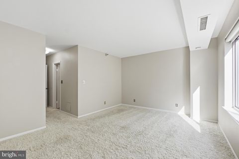 Tiny photo for 5802 Nicholson Lane #2-607, ROCKVILLE, MD 20852 (MLS # MDMC2230932)
