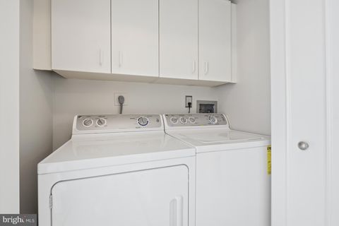 Tiny photo for 5802 Nicholson Lane #2-607, ROCKVILLE, MD 20852 (MLS # MDMC2230932)