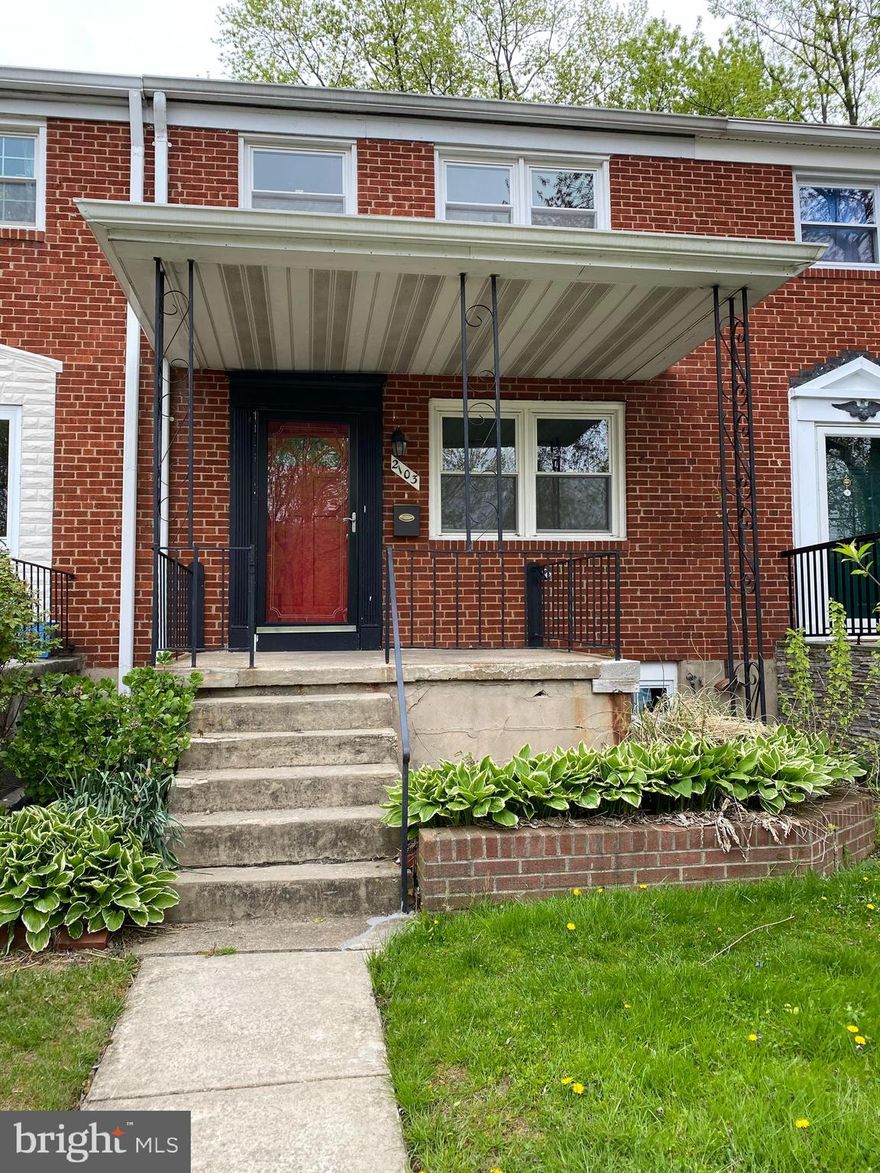 View this beautiful townhome located in Parkville, MD. This County home includes hardwood flooring, updated kitchen, spacious living and dining area, fully finished basement and has a den you can convert to an office! Inclusive of all major appliances, has central air, and fenced in yard! What are you waiting for? Call us now and set an appointment!  Vouchers accepted $25 Application fee per adult Background & Credit check required for all occupants 18 years old and over Pets allowed max if 50lb with additional deposit Available Date: May 1, 2021