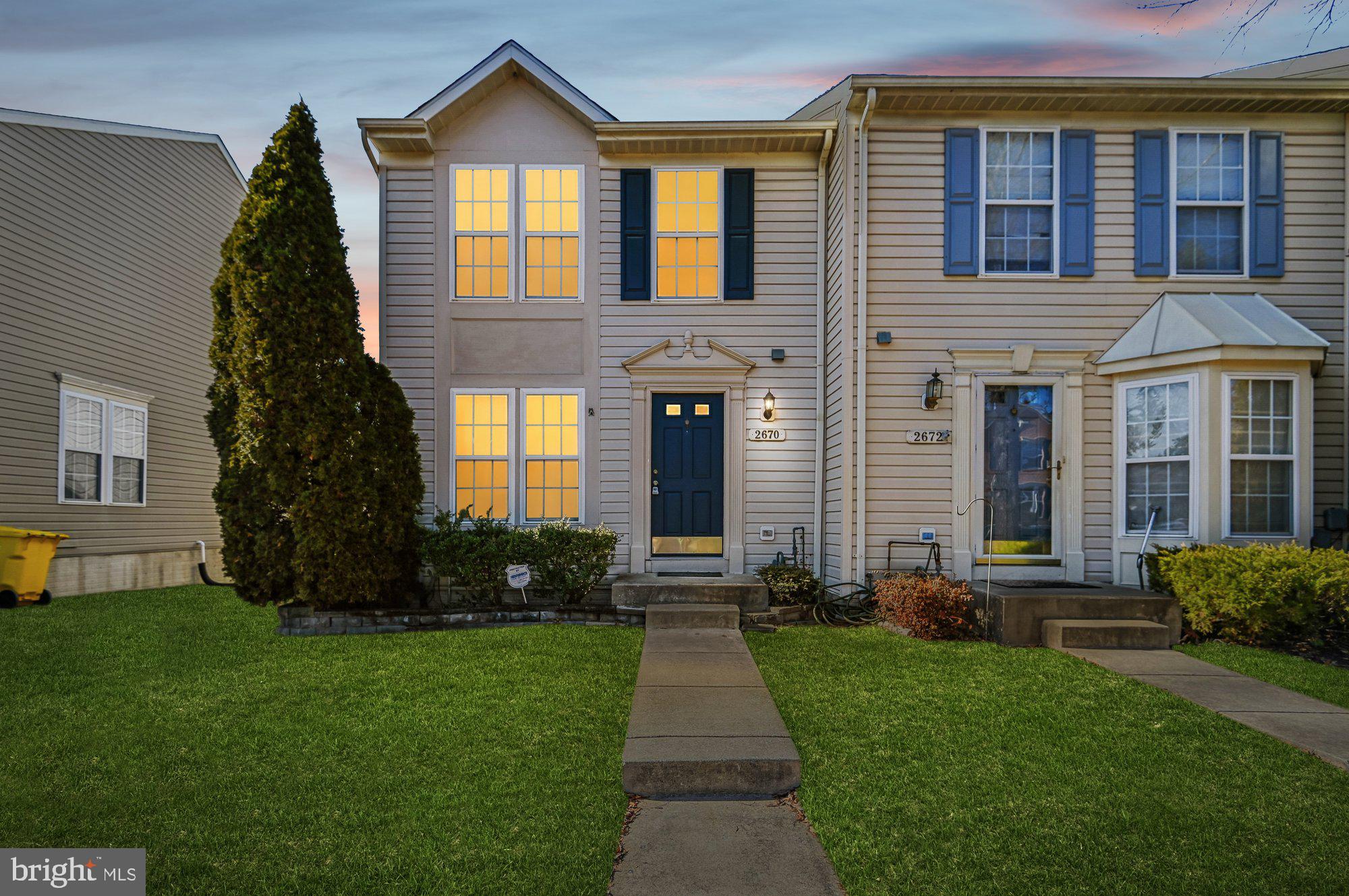 SEVEN OAKS - Residential