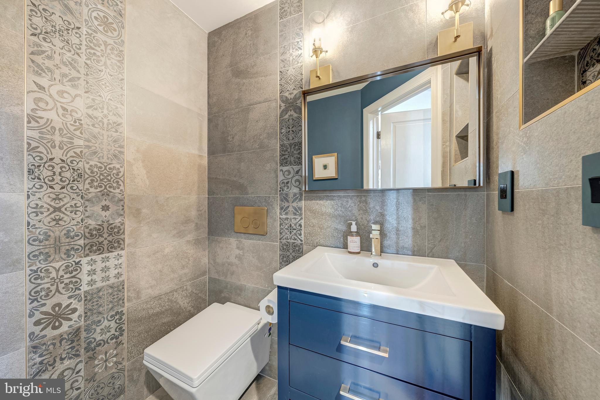 SOUTH VAN BUREN - Residential