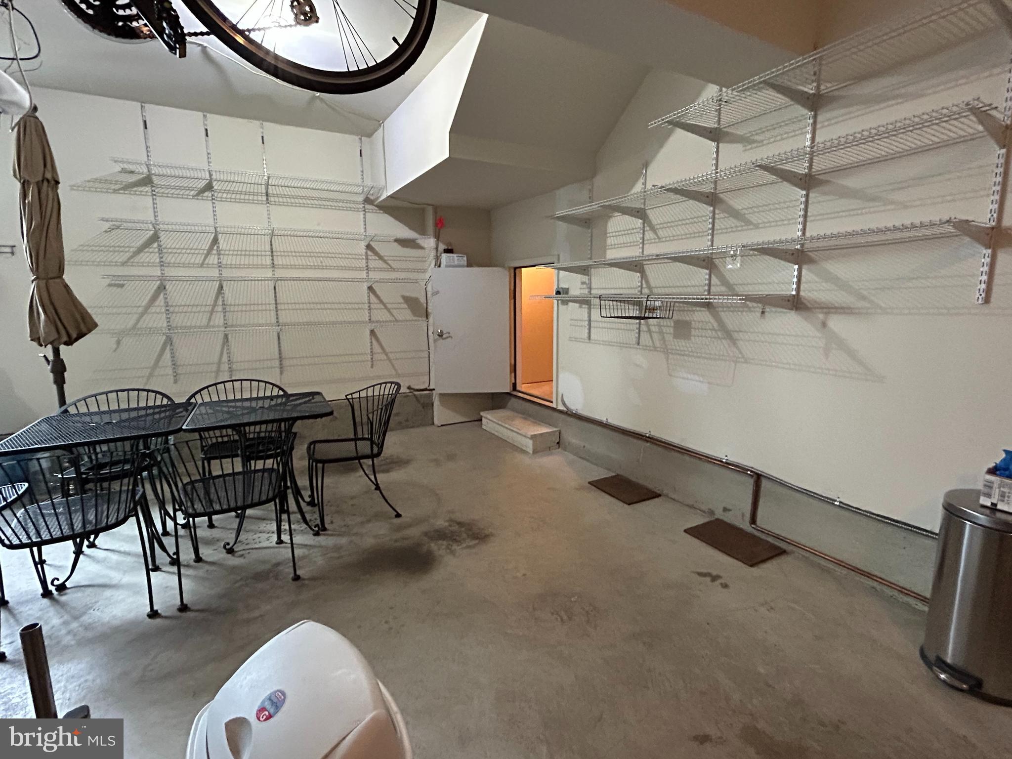 SOUTH VAN BUREN - Residential