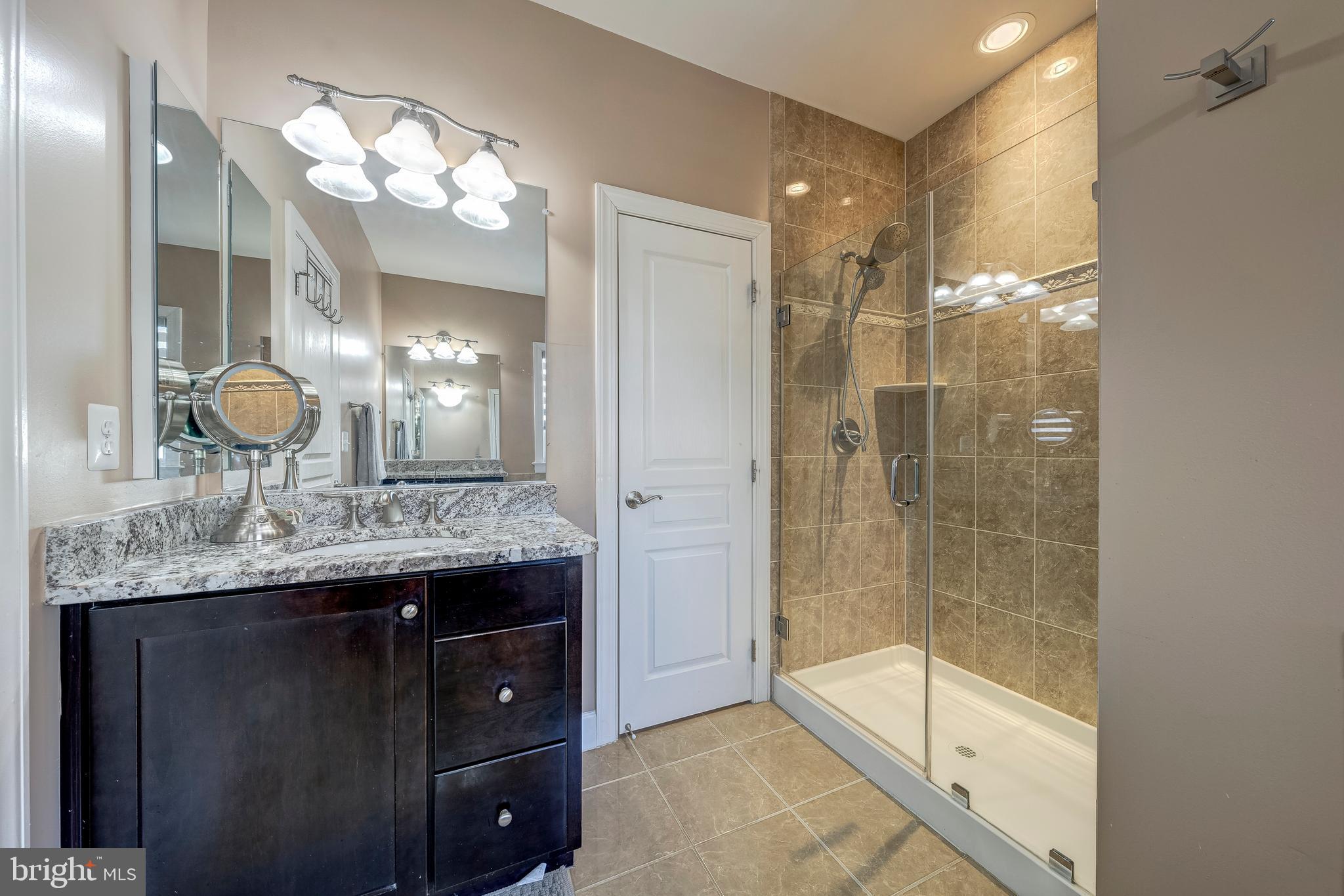 SOUTH VAN BUREN - Residential