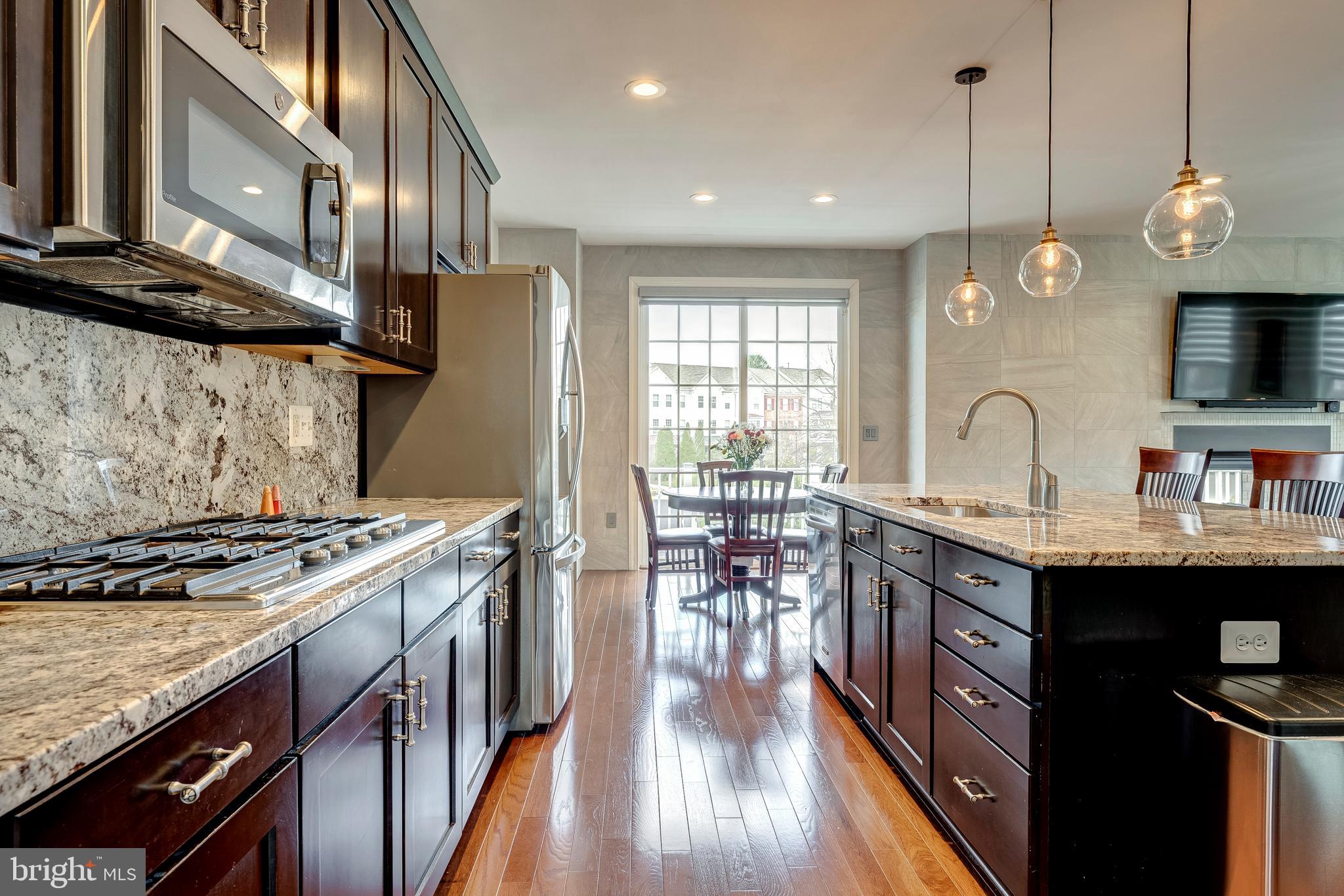 SOUTH VAN BUREN - Residential