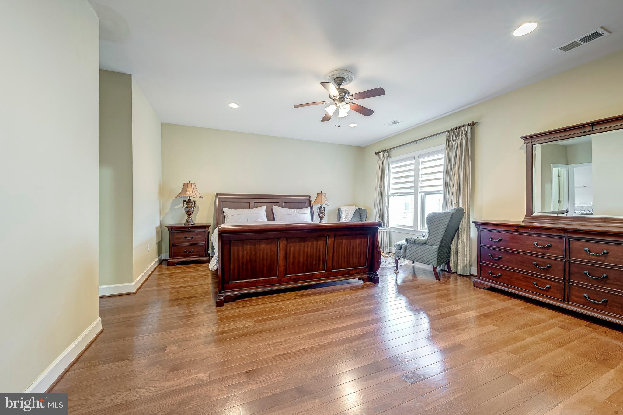 SOUTH VAN BUREN - Residential