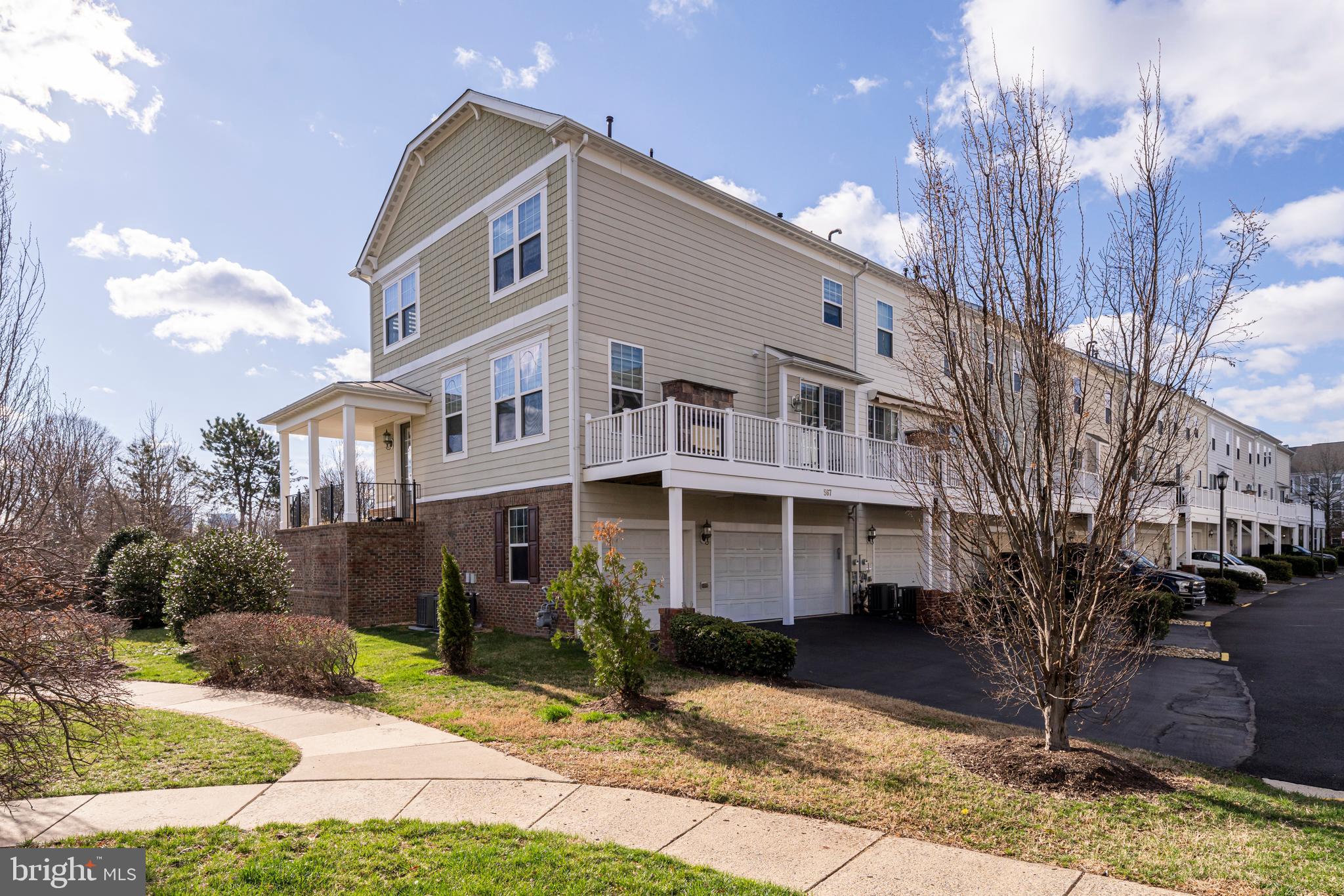 SOUTH VAN BUREN - Residential