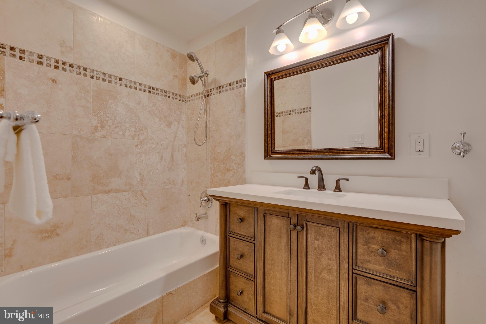 TIMBERLAWN - Residential