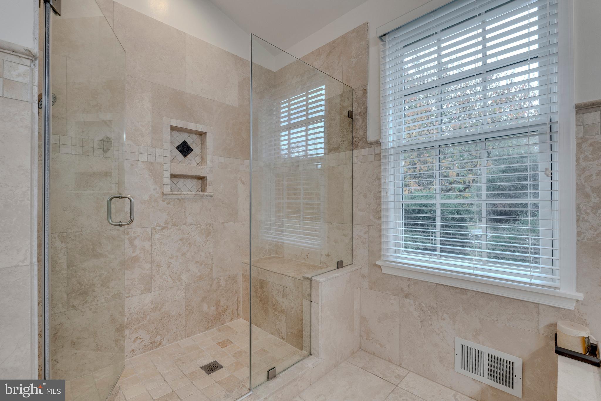 TIMBERLAWN - Residential