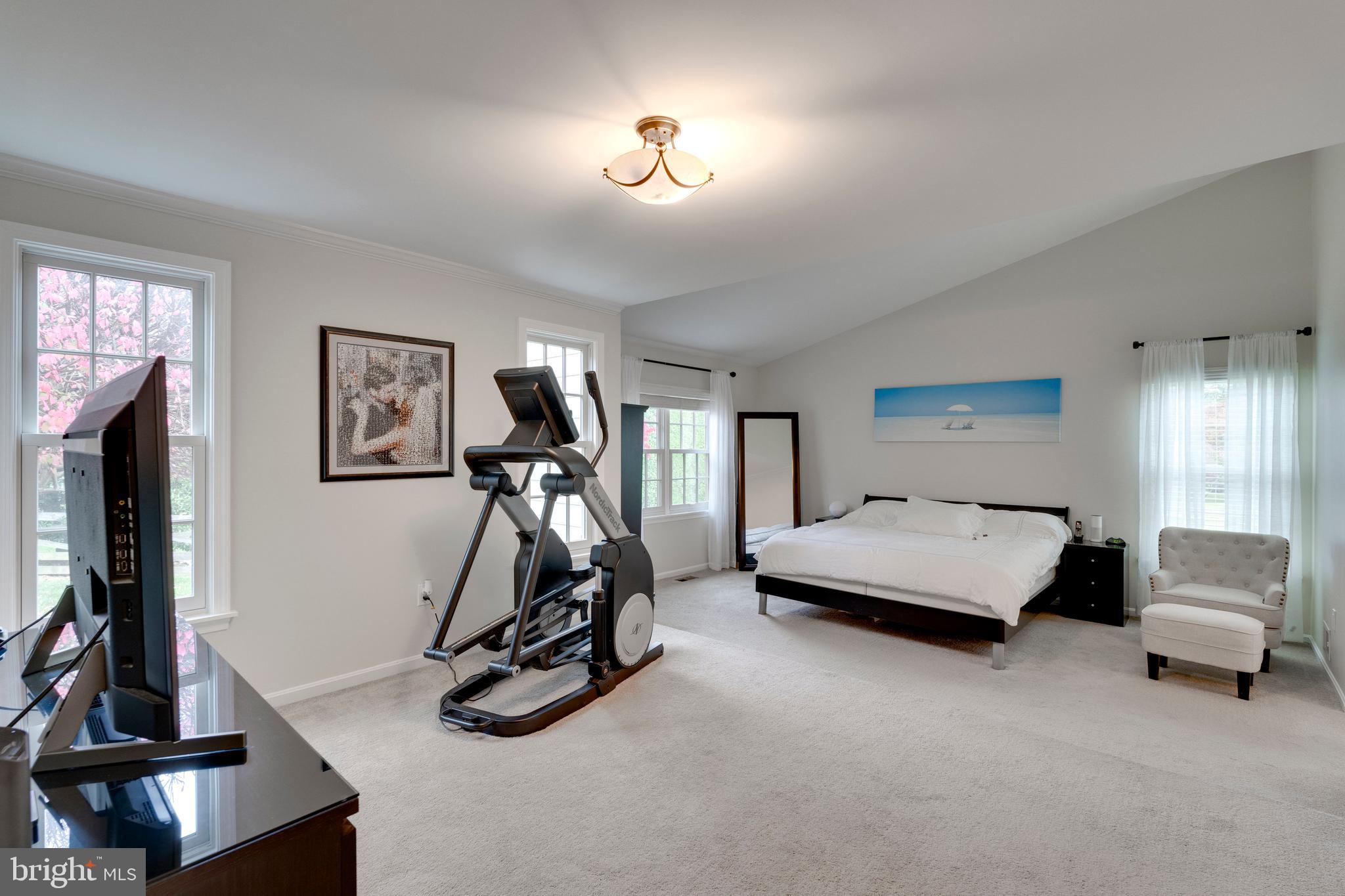 TIMBERLAWN - Residential