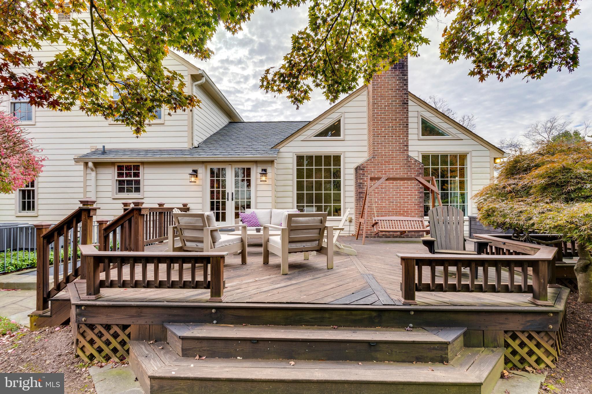 TIMBERLAWN - Residential