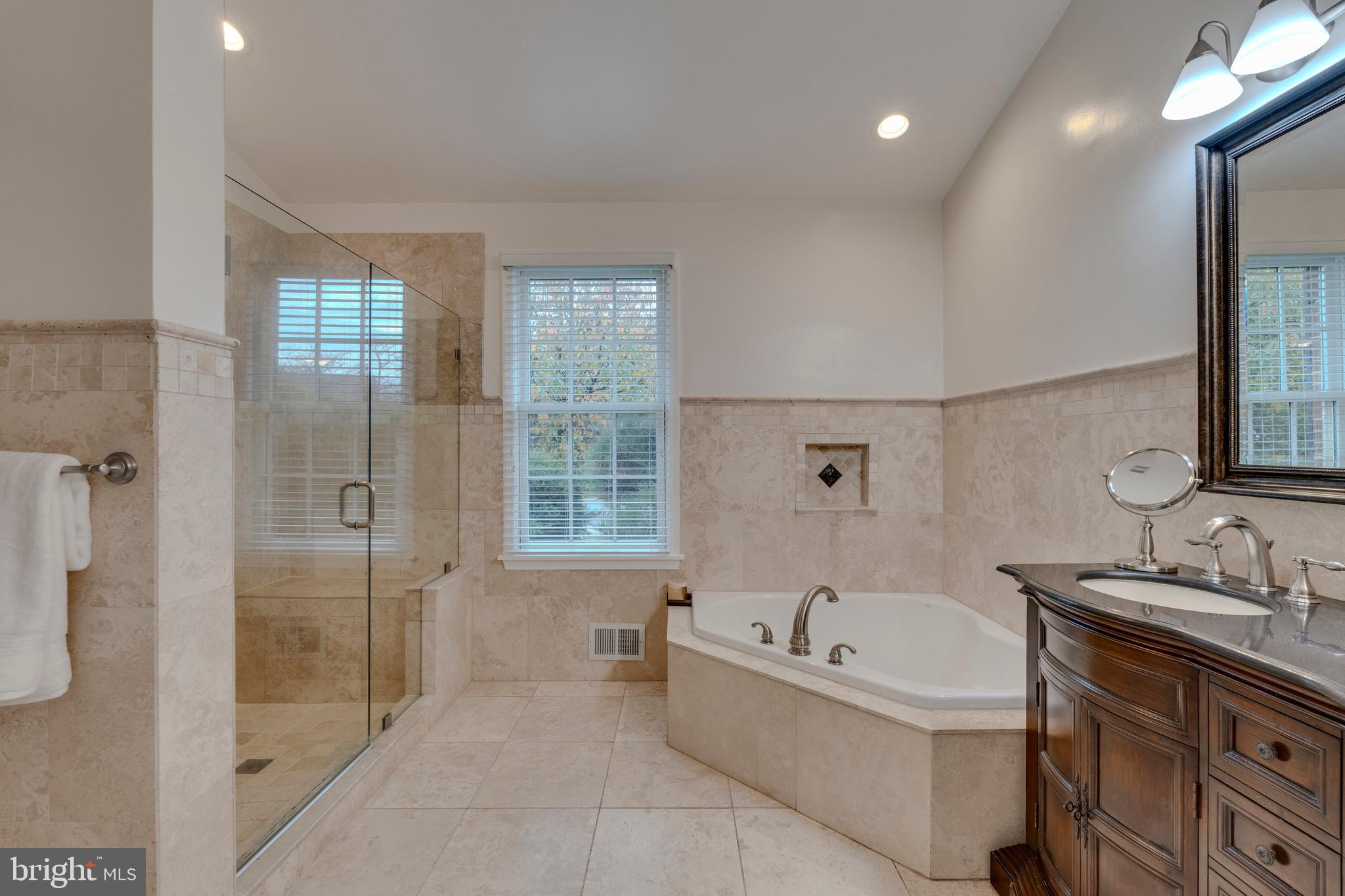 TIMBERLAWN - Residential