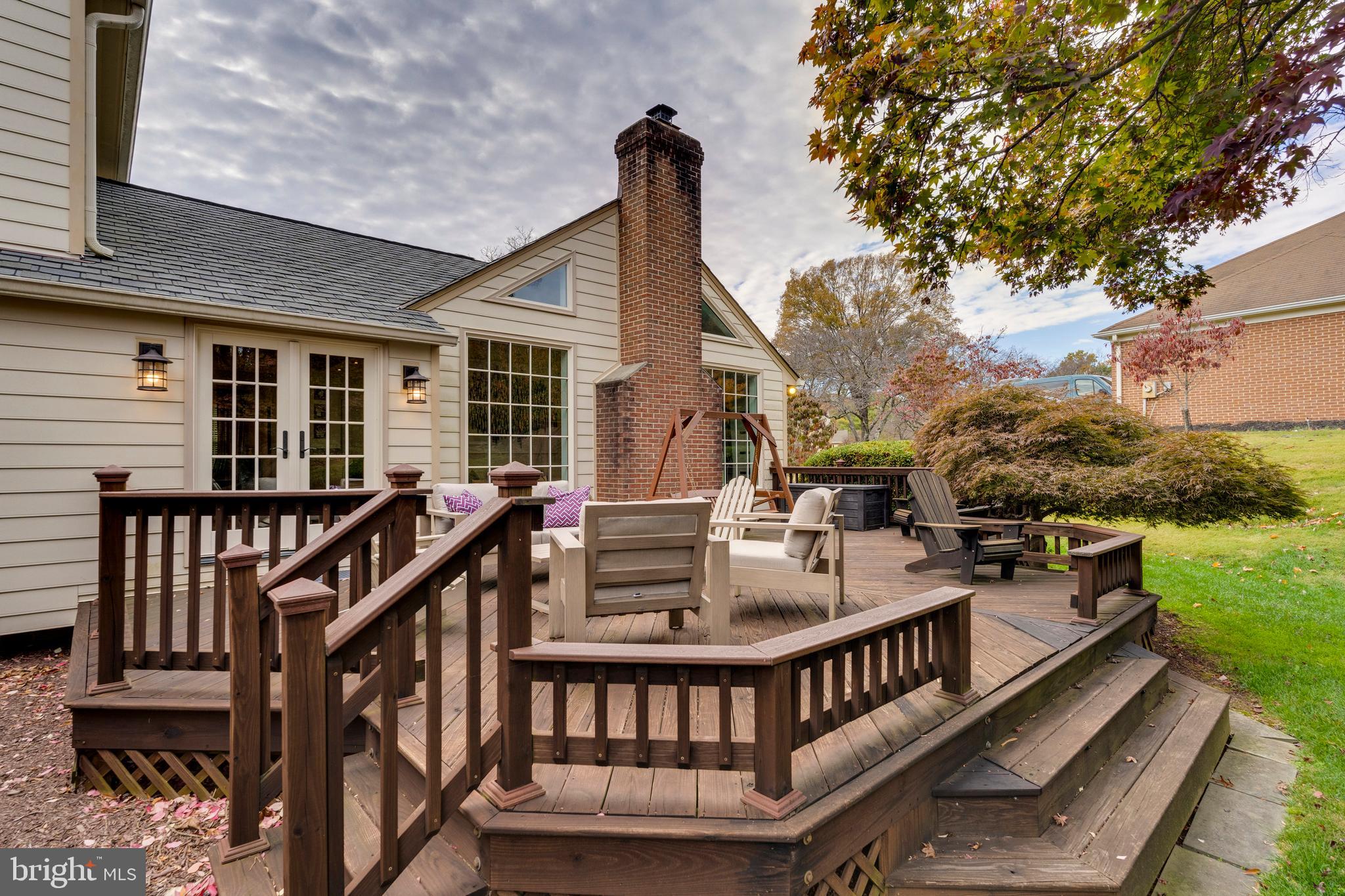 TIMBERLAWN - Residential