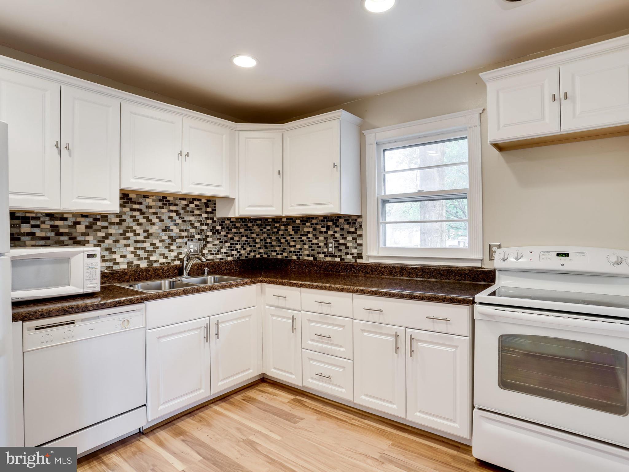 DALE CITY - Residential