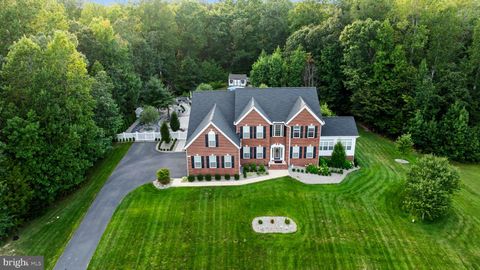 6865 CROCKETT COURT HUGHESVILLE MD 20637
