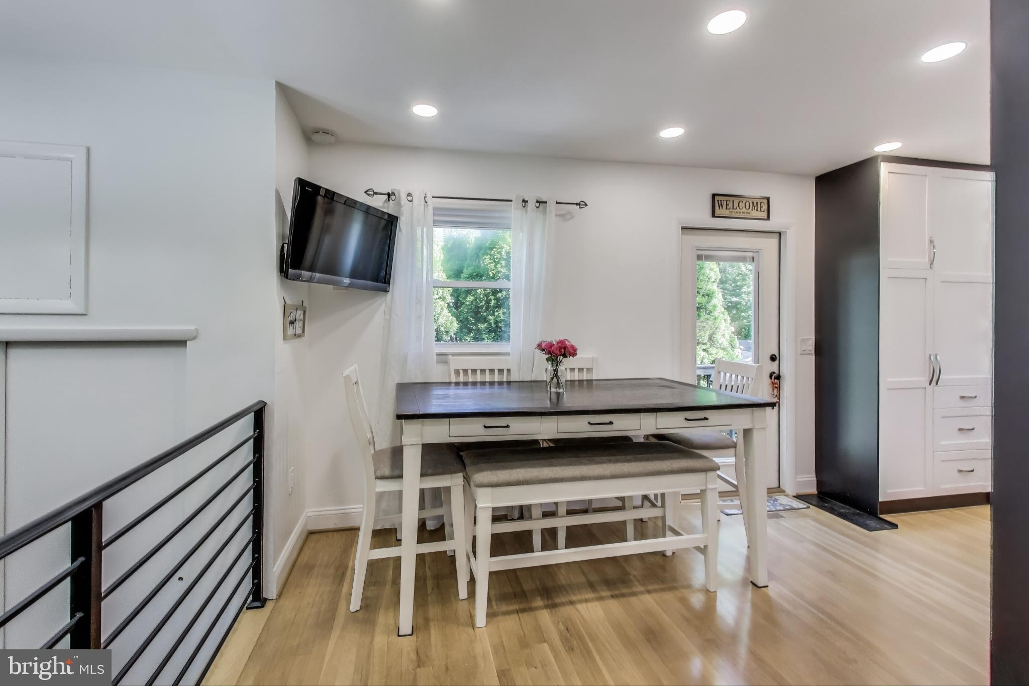 WHEATON WOODS - Residential