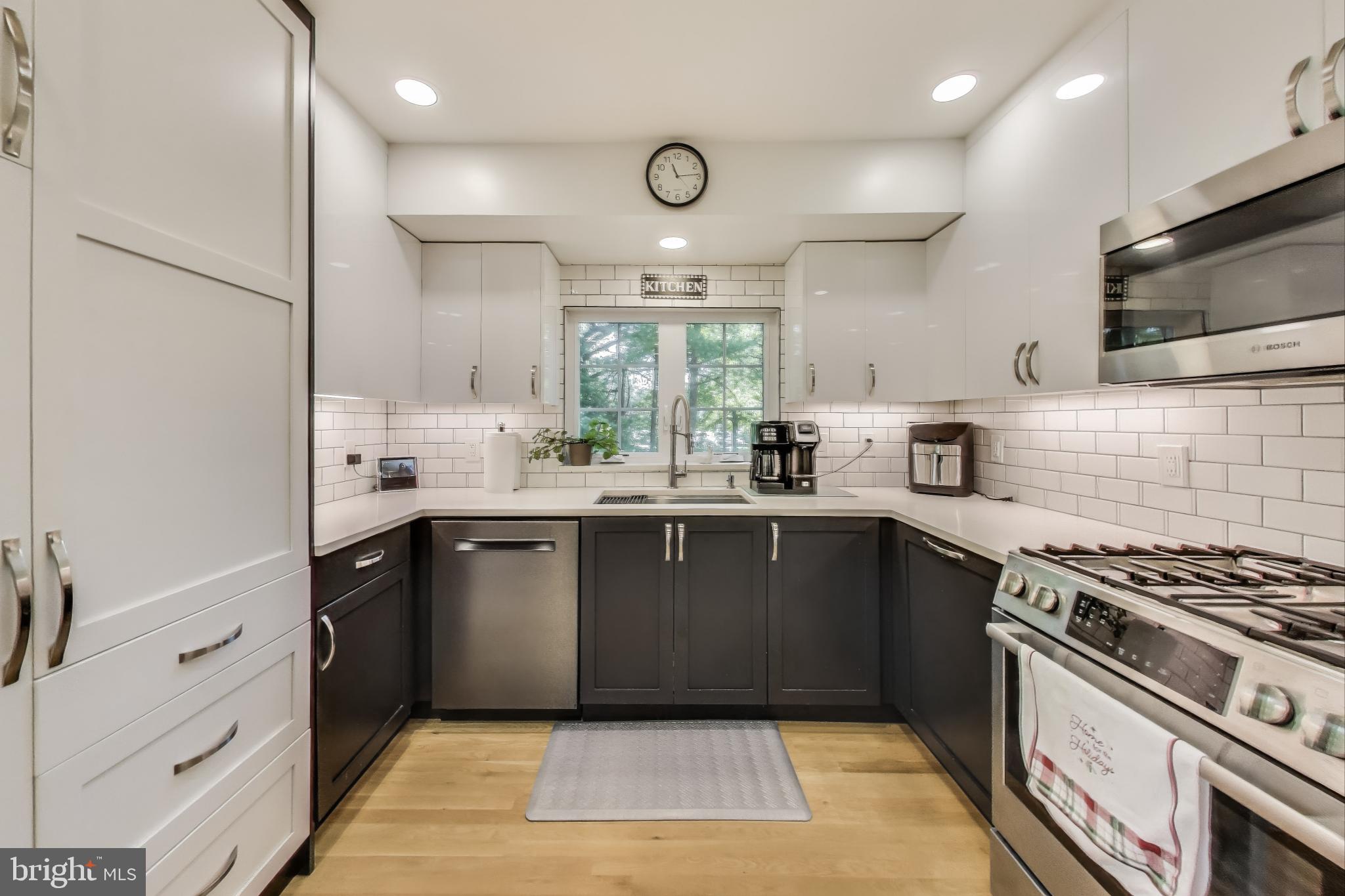 WHEATON WOODS - Residential