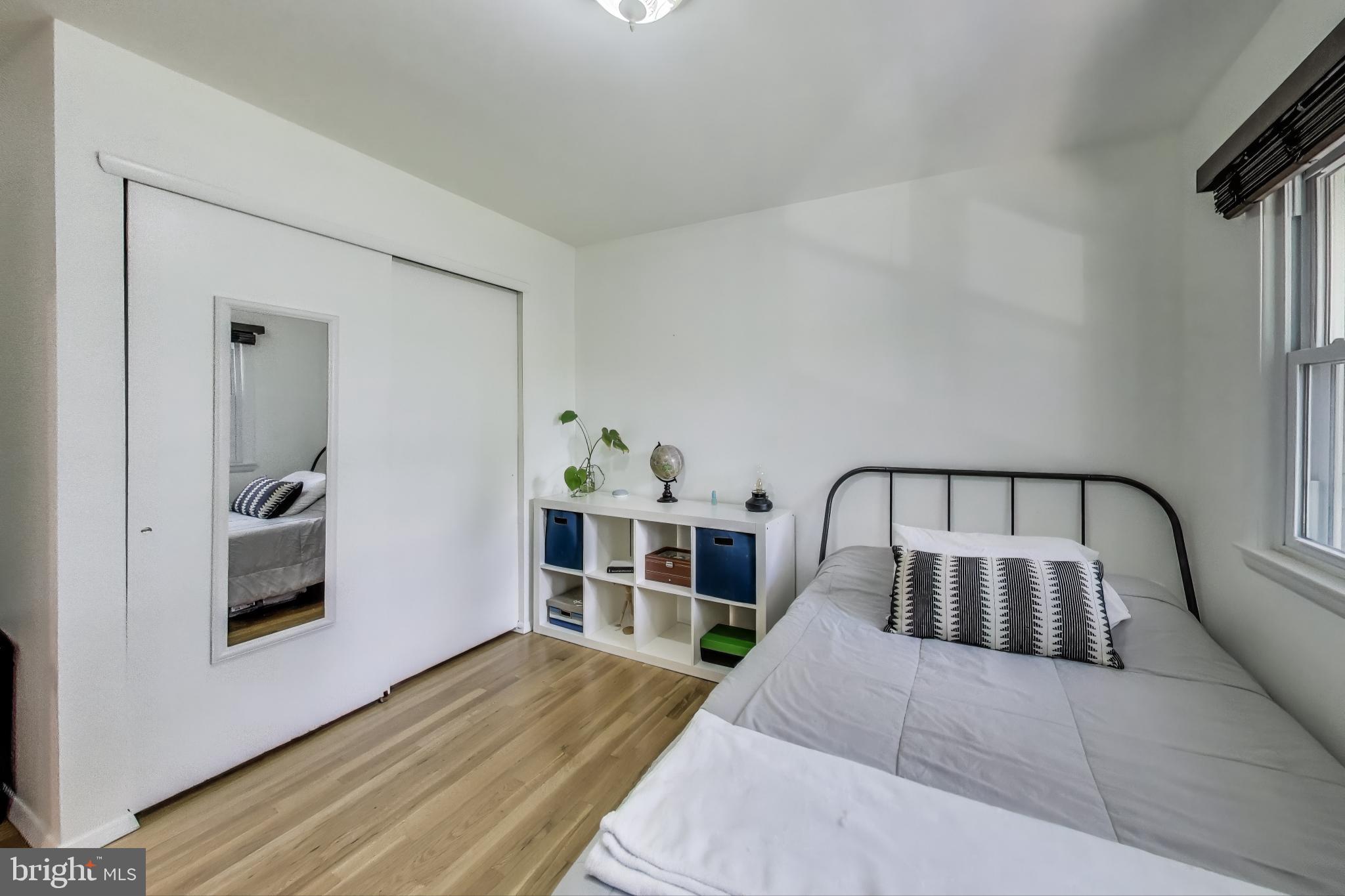 WHEATON WOODS - Residential